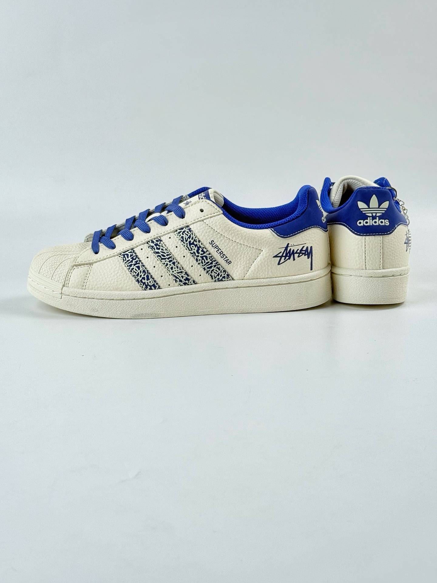 AD Originals Superstar x Stussy 白蓝 XG0009 AD Originals Superstar x Stussy 白蓝 XG0009