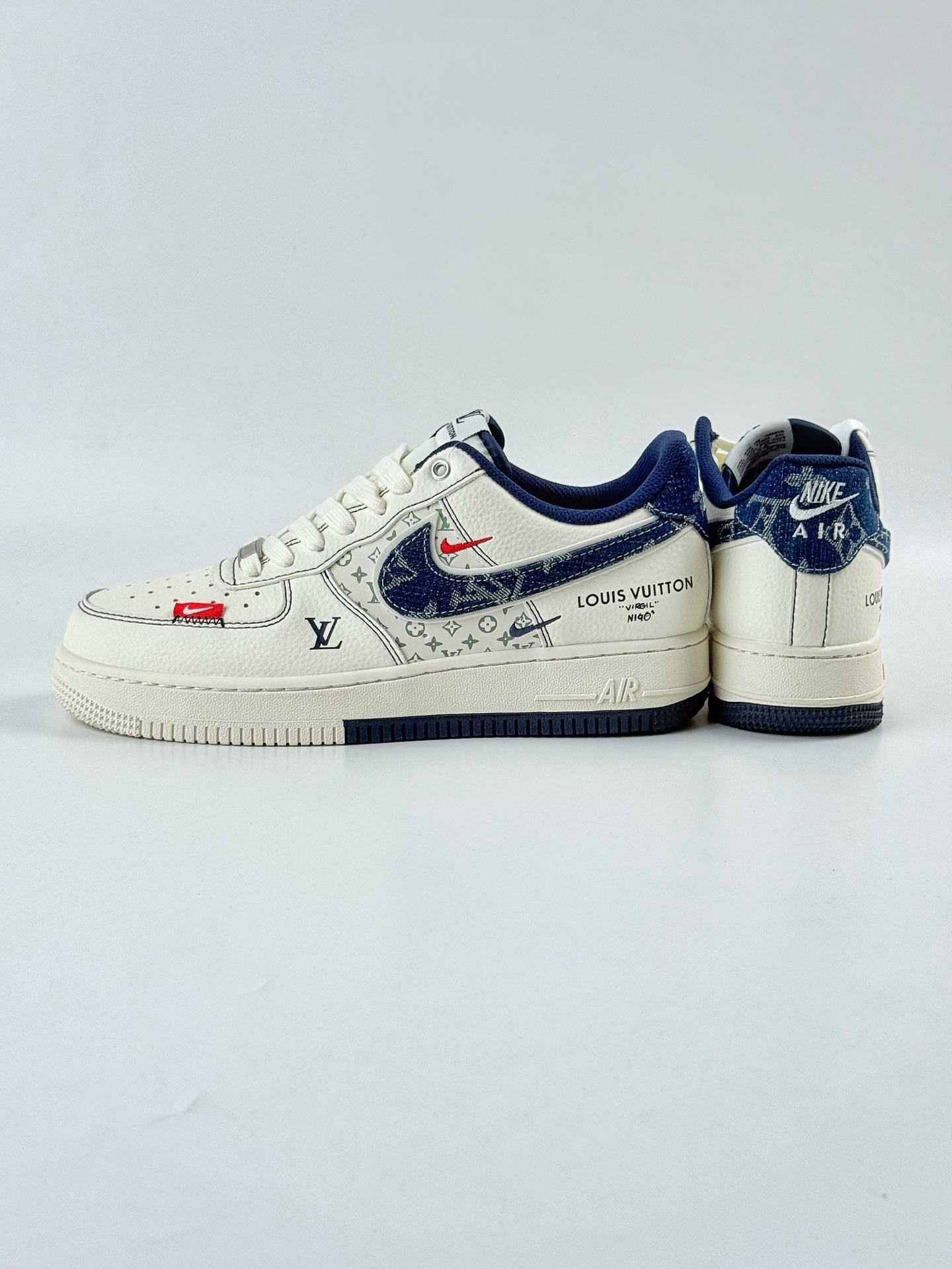 Nike Air Force 1 Low 07 x Louis Vuitton 白蓝双小勾 YX5066-342 Nike Air Force 1 Low 07 x Louis Vuitton 白蓝双小勾 YX5066-342