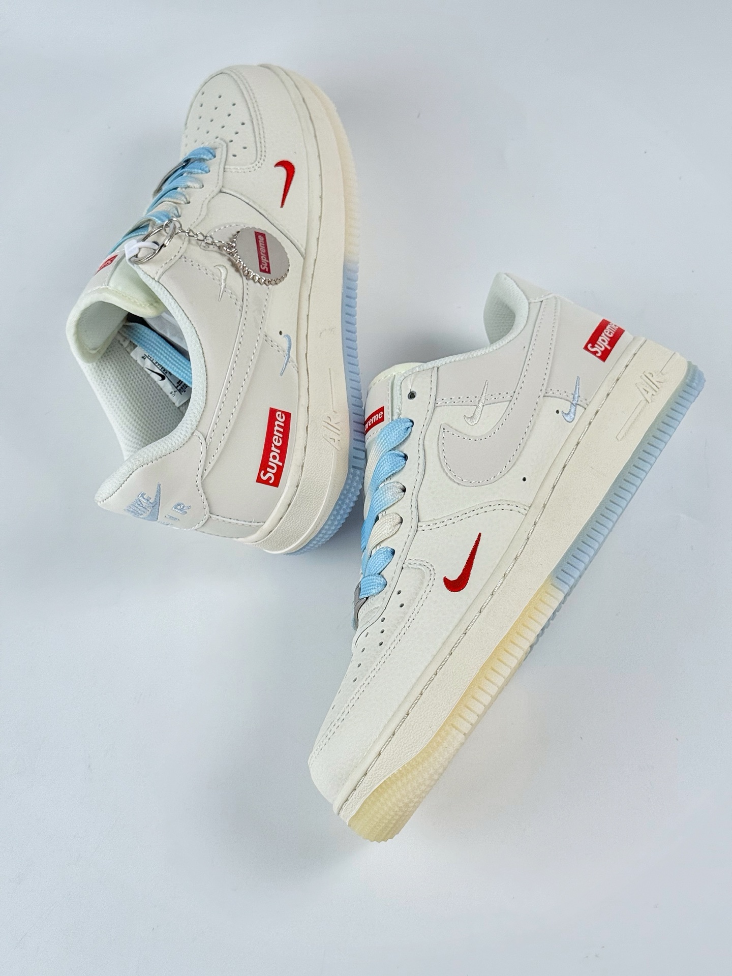 Nike Air Force 1 Low 07 x superme 米白蓝三小勾 XX3168-179 Nike Air Force 1 Low 07 x superme 米白蓝三小勾 XX3168-179