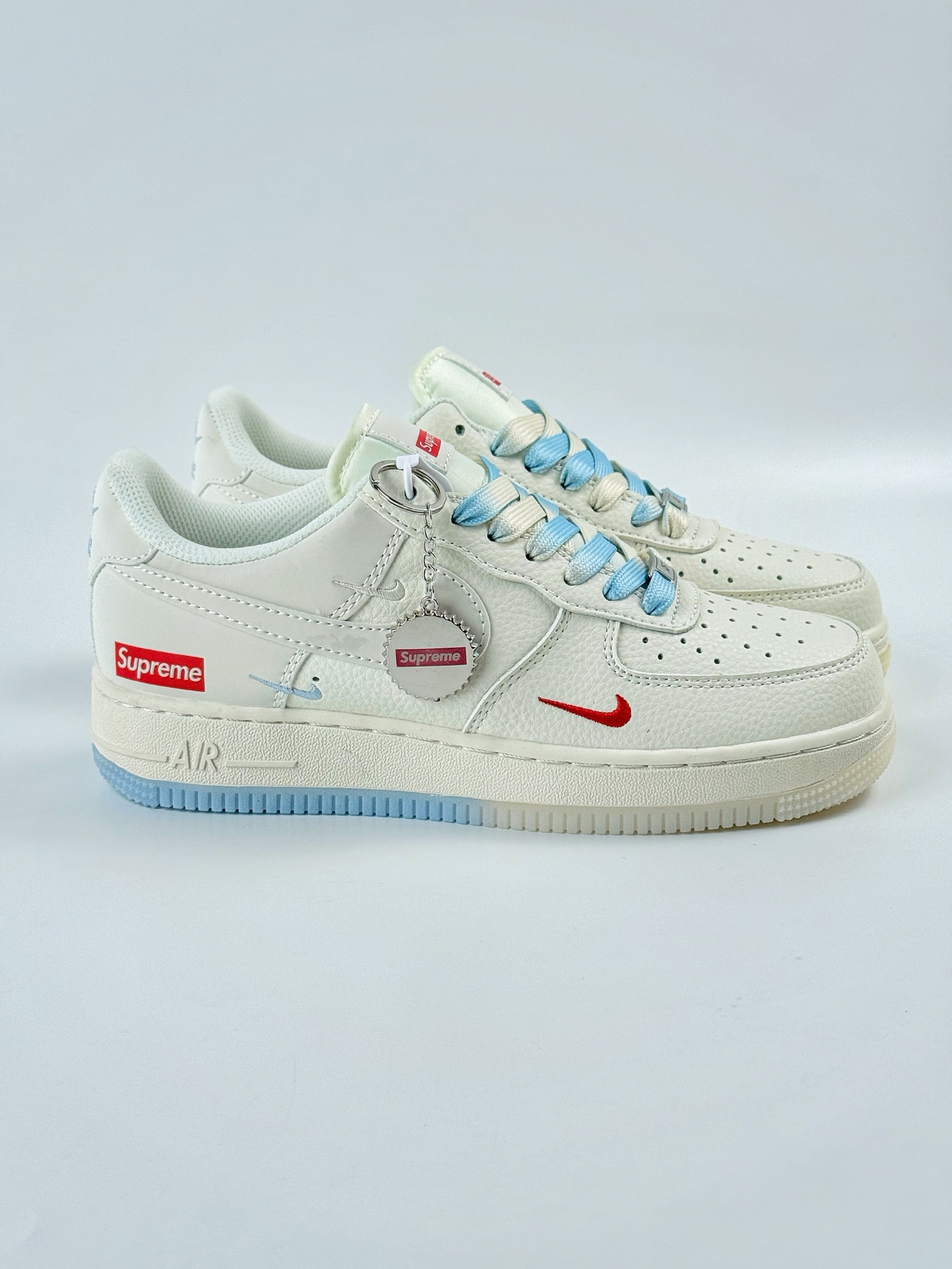 Nike Air Force 1 Low 07 x superme 米白蓝三小勾 XX3168-179 Nike Air Force 1 Low 07 x superme 米白蓝三小勾 XX3168-179