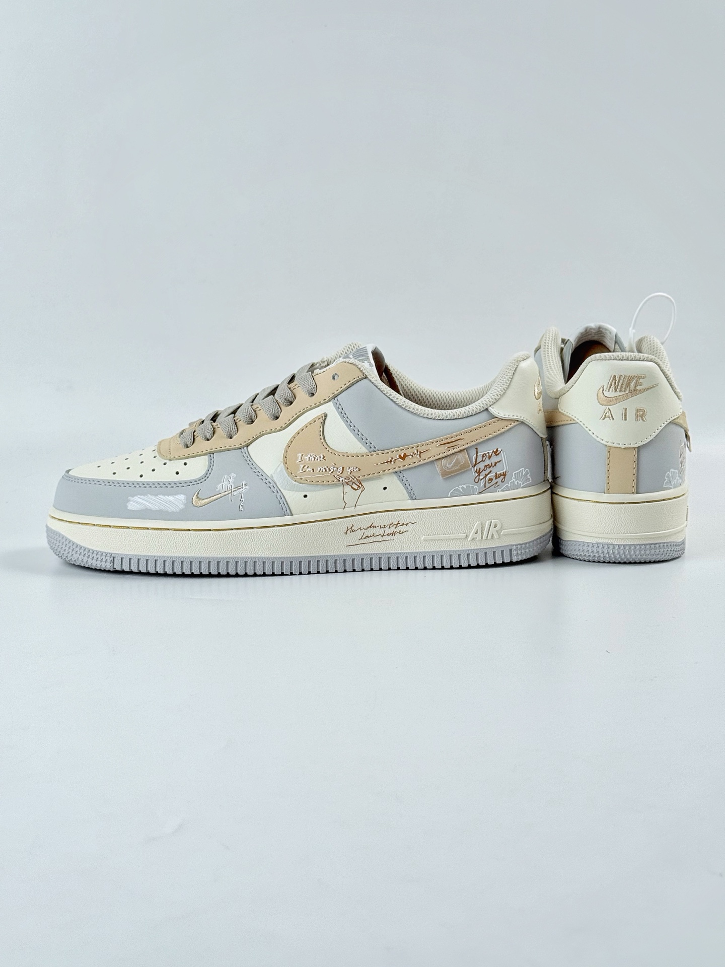 Nike Air Force 1 Low 07 浅灰白小钩涂鸦  DB3310-111