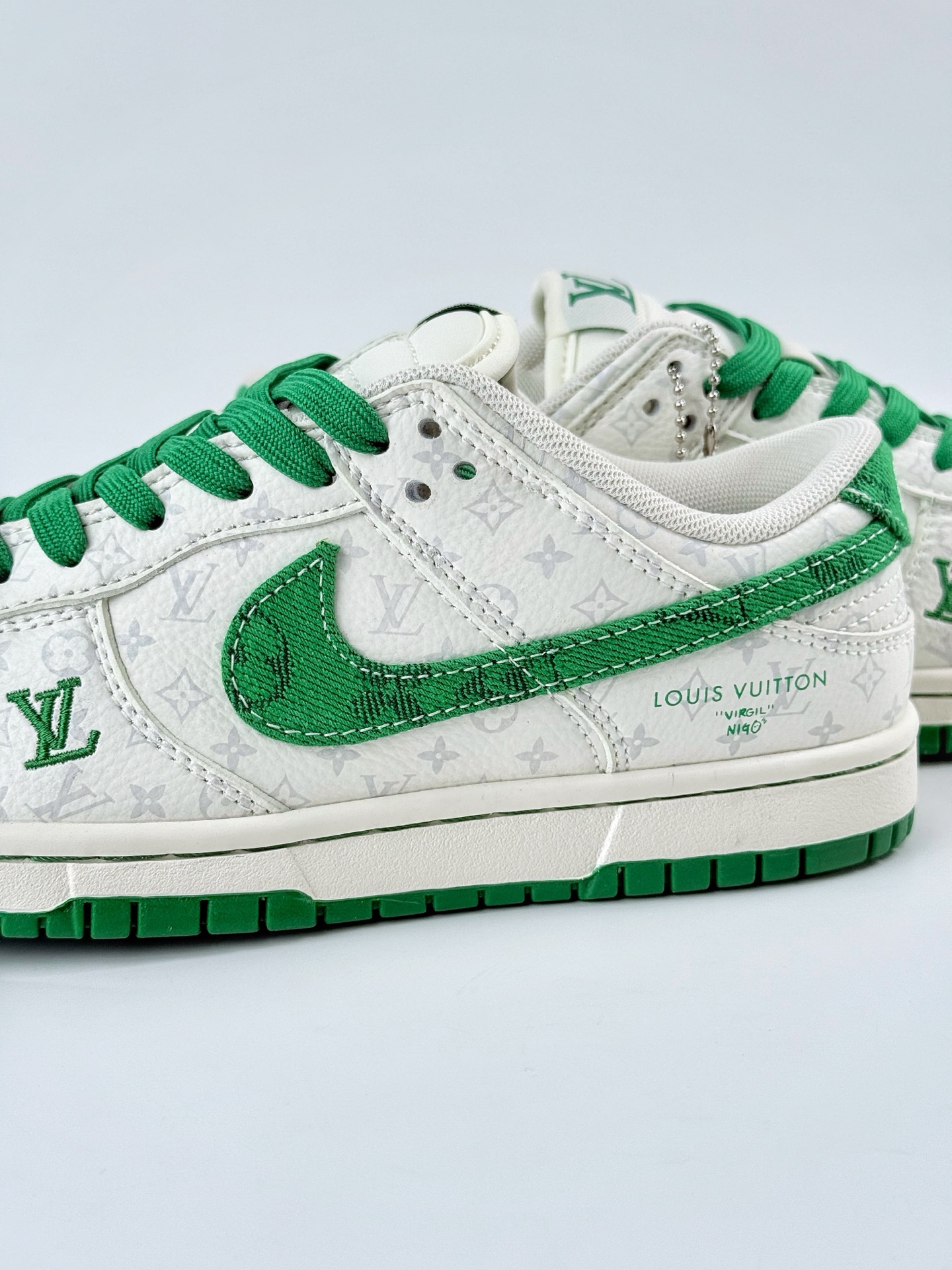 Nike SB Dunk Low x Louis Vuitton 白绿  SC9772-805