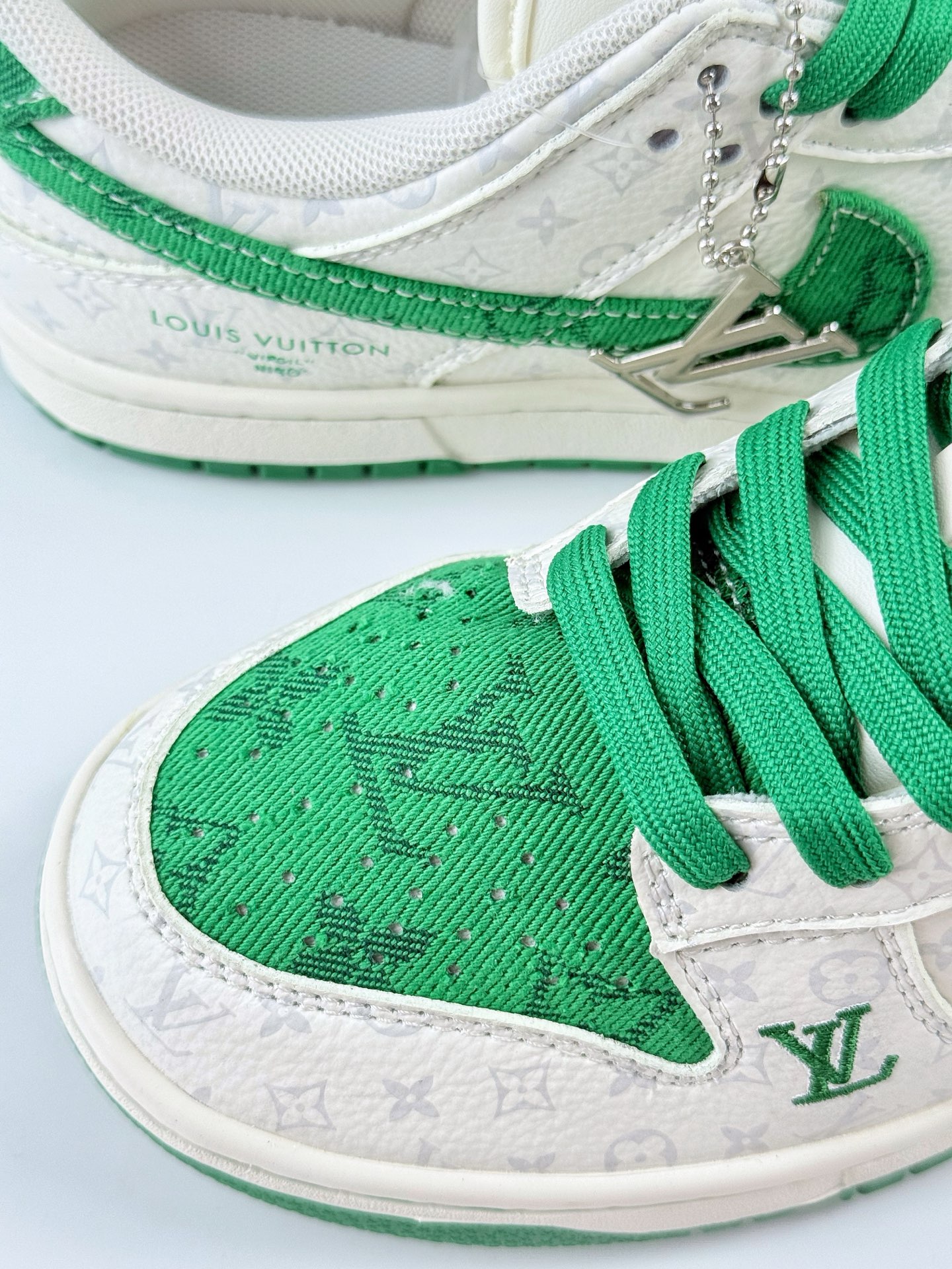 Nike SB Dunk Low x Louis Vuitton 白绿  SC9772-805