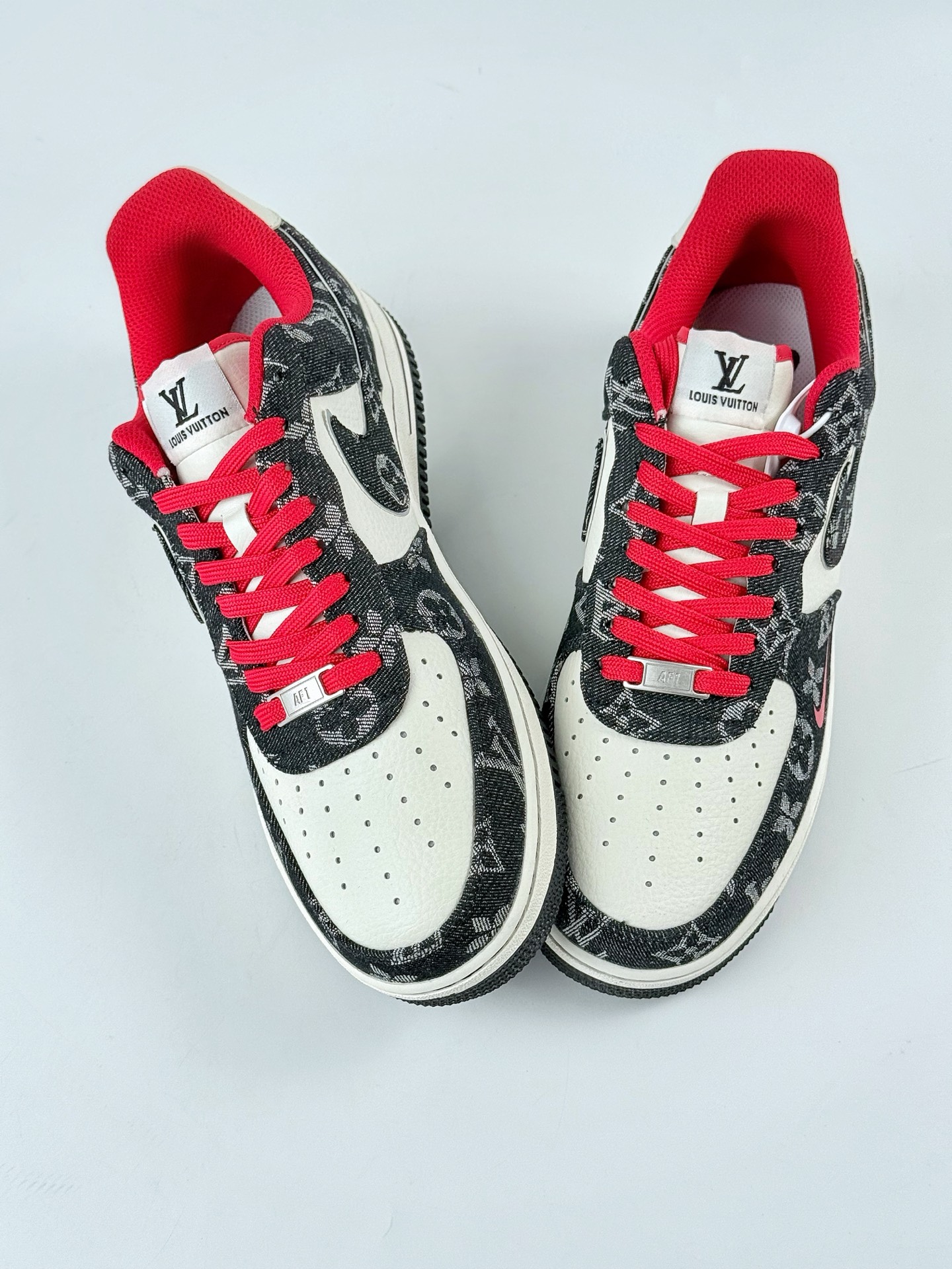 Nike Air Force 1 Low 07 x Louis Vuitton 黑白红小勾  LW9279-001