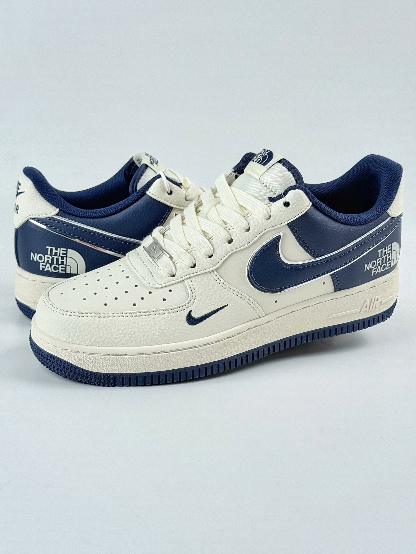 Nike Air Force 1 Low 07 x The North Face 白蓝小勾 ZH2598-318