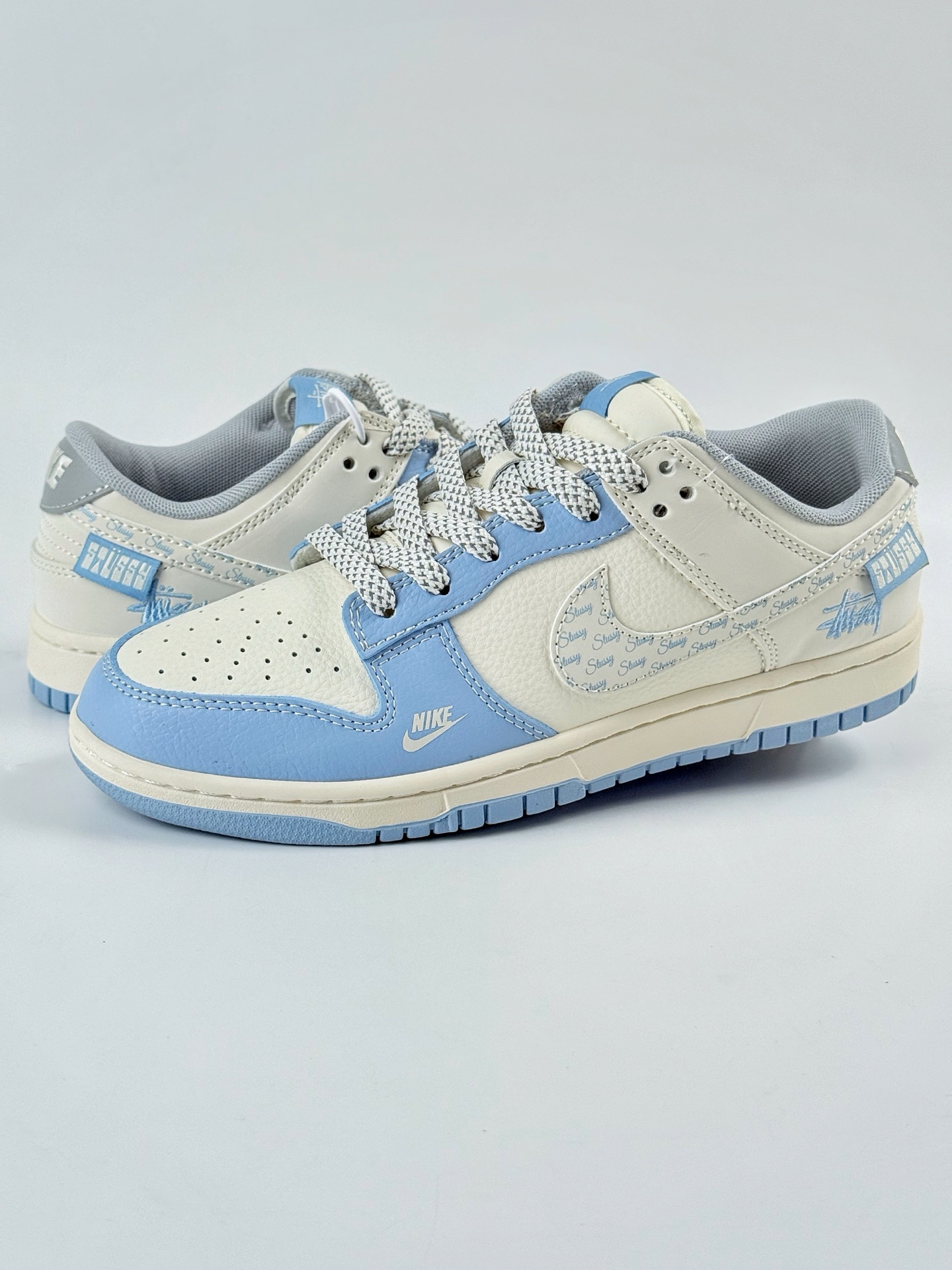 Nike SB Dunk Low x Stussy 蓝白小勾满天星  XS6089-591