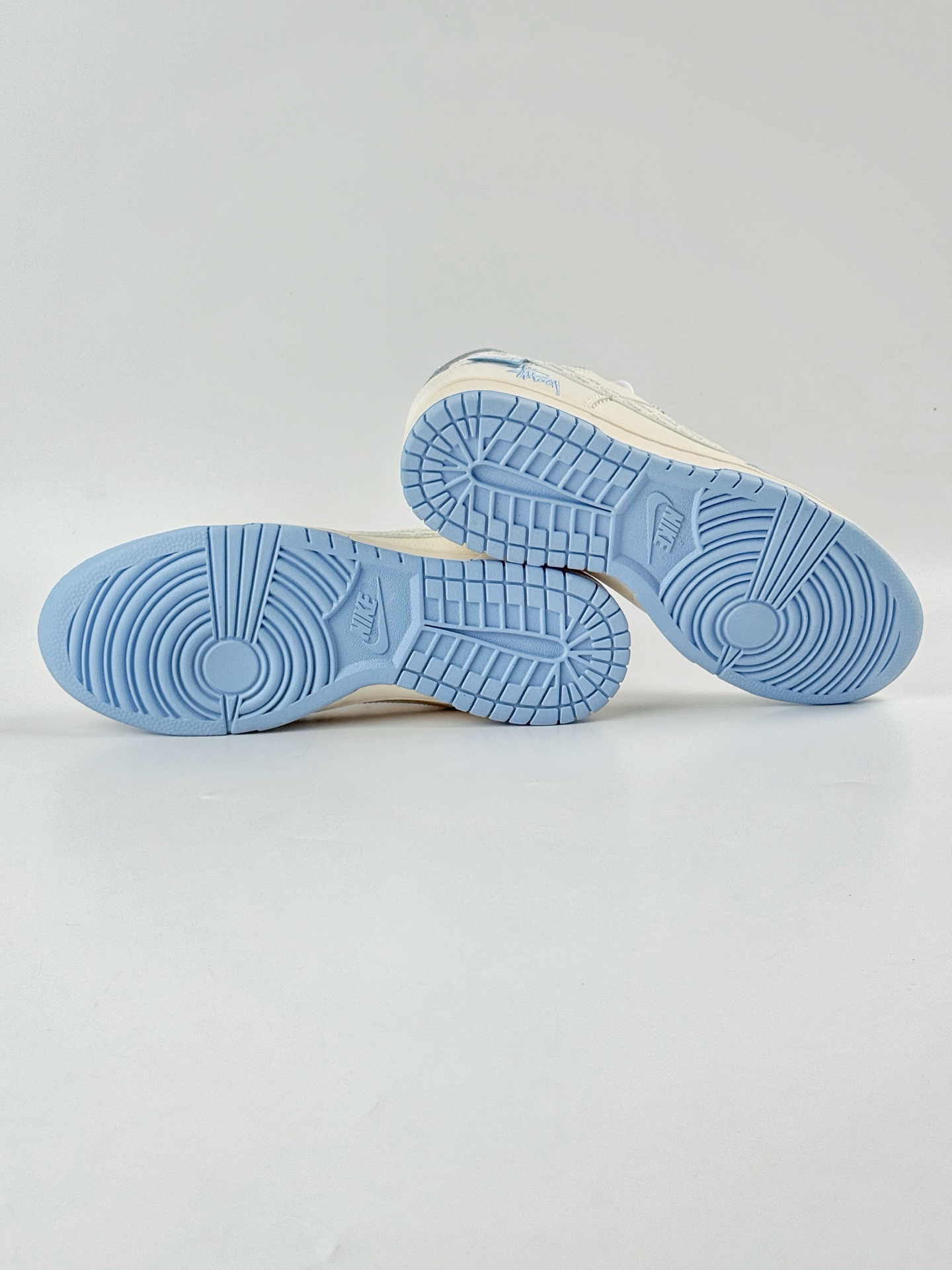 Nike SB Dunk Low x Stussy 蓝白小勾满天星  XS6089-591