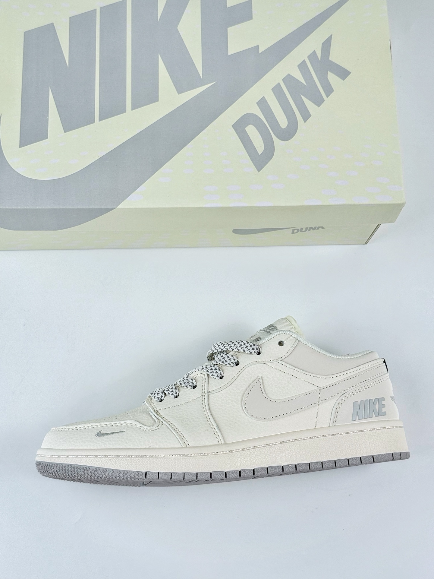 Air Jordan 1 Retro Low x NIKE 白灰小勾满天星  XX3168-187