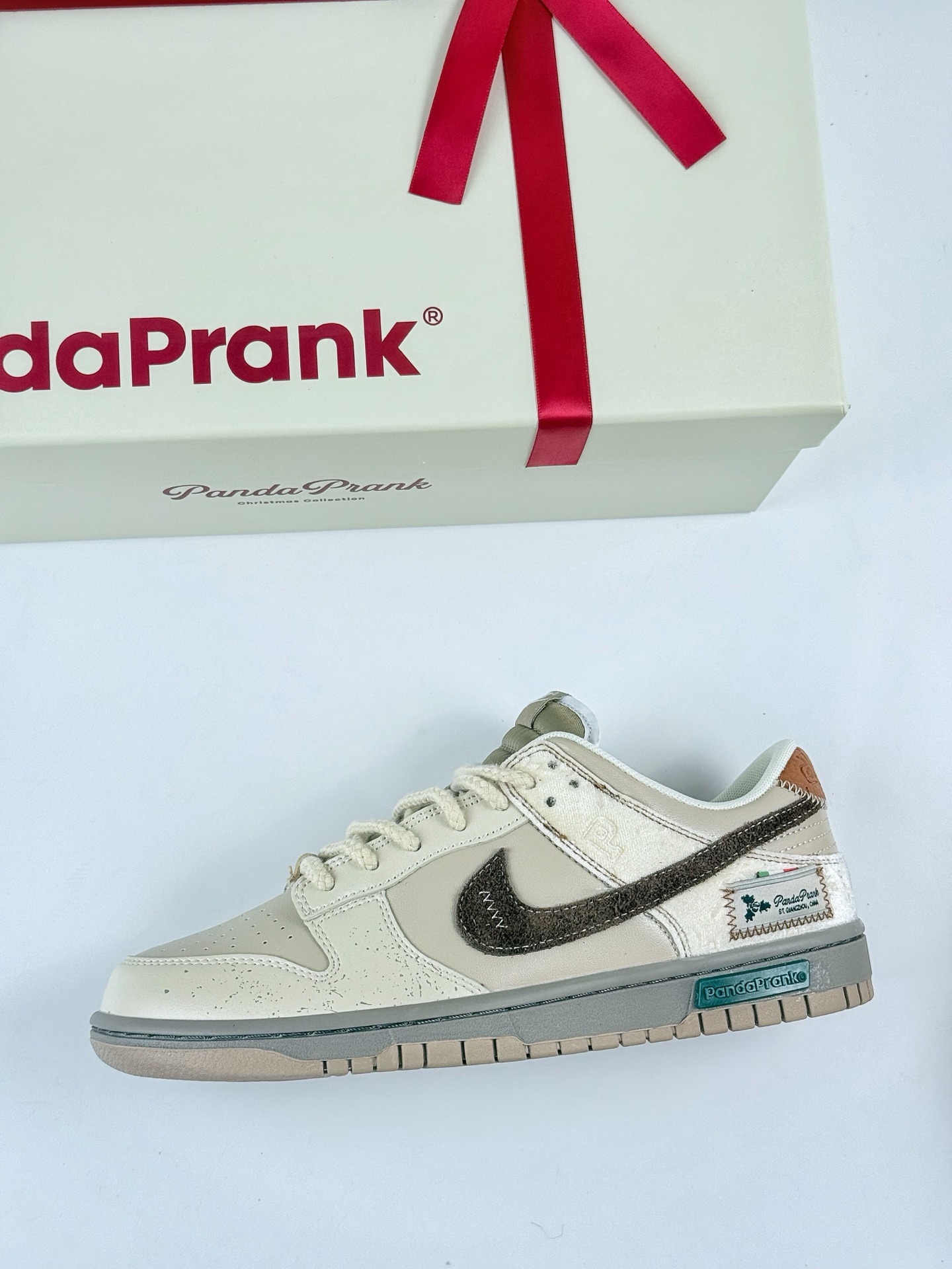 Nike SB Dunk Low ”Double Swoosh” 熊猫恶作剧 冬梦奇缘 御光 米褐 HQ1175-240