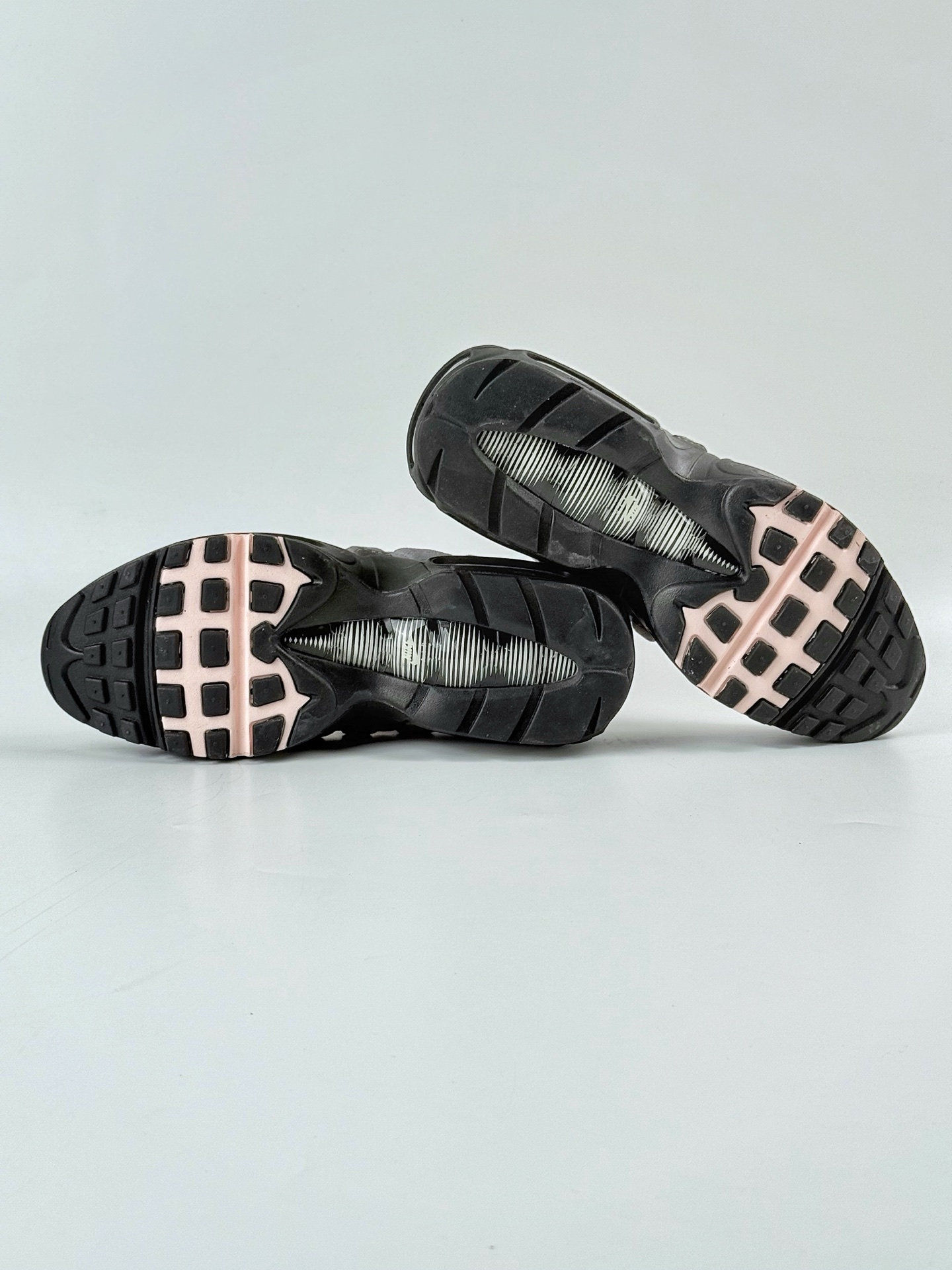 Division Street x Nike Air Max 95/97 复刻灰粉 纯原版本 复古休闲跑步鞋  CJ0588-001