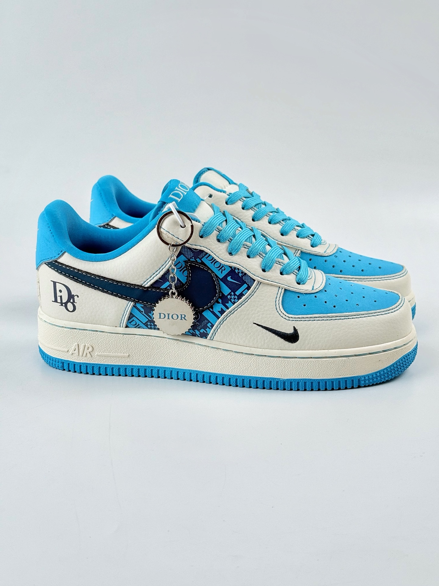 Nike Air Force 1 Low 07 x DIOR 白蓝小钩 KK1988-088 Nike Air Force 1 Low 07 x DIOR 白蓝小钩 KK1988-088