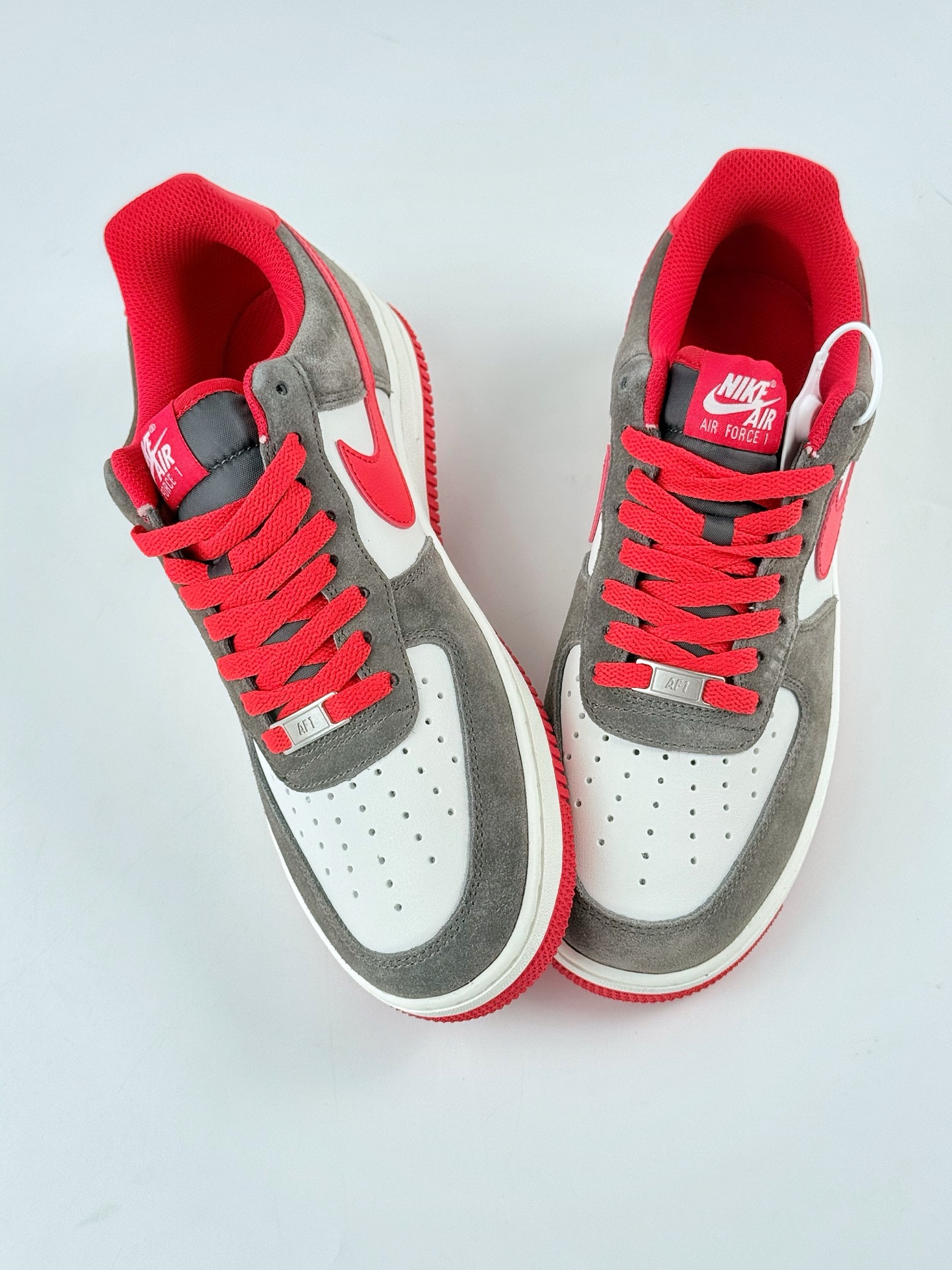 Nike Air Force 1 Low 07 褐红 FQ8714-201 Nike Air Force 1 Low 07 褐红 FQ8714-201