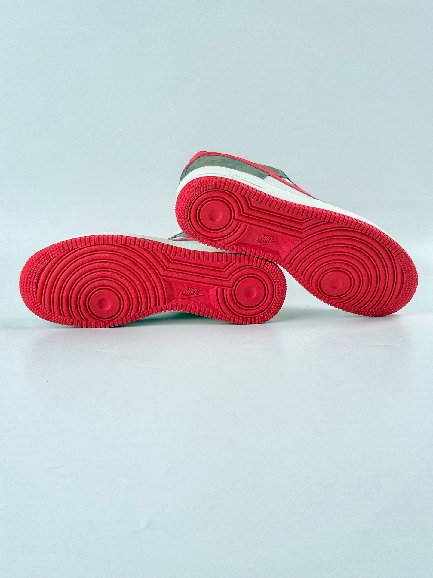 Nike Air Force 1 Low 07 褐红 FQ8714-201 Nike Air Force 1 Low 07 褐红 FQ8714-201