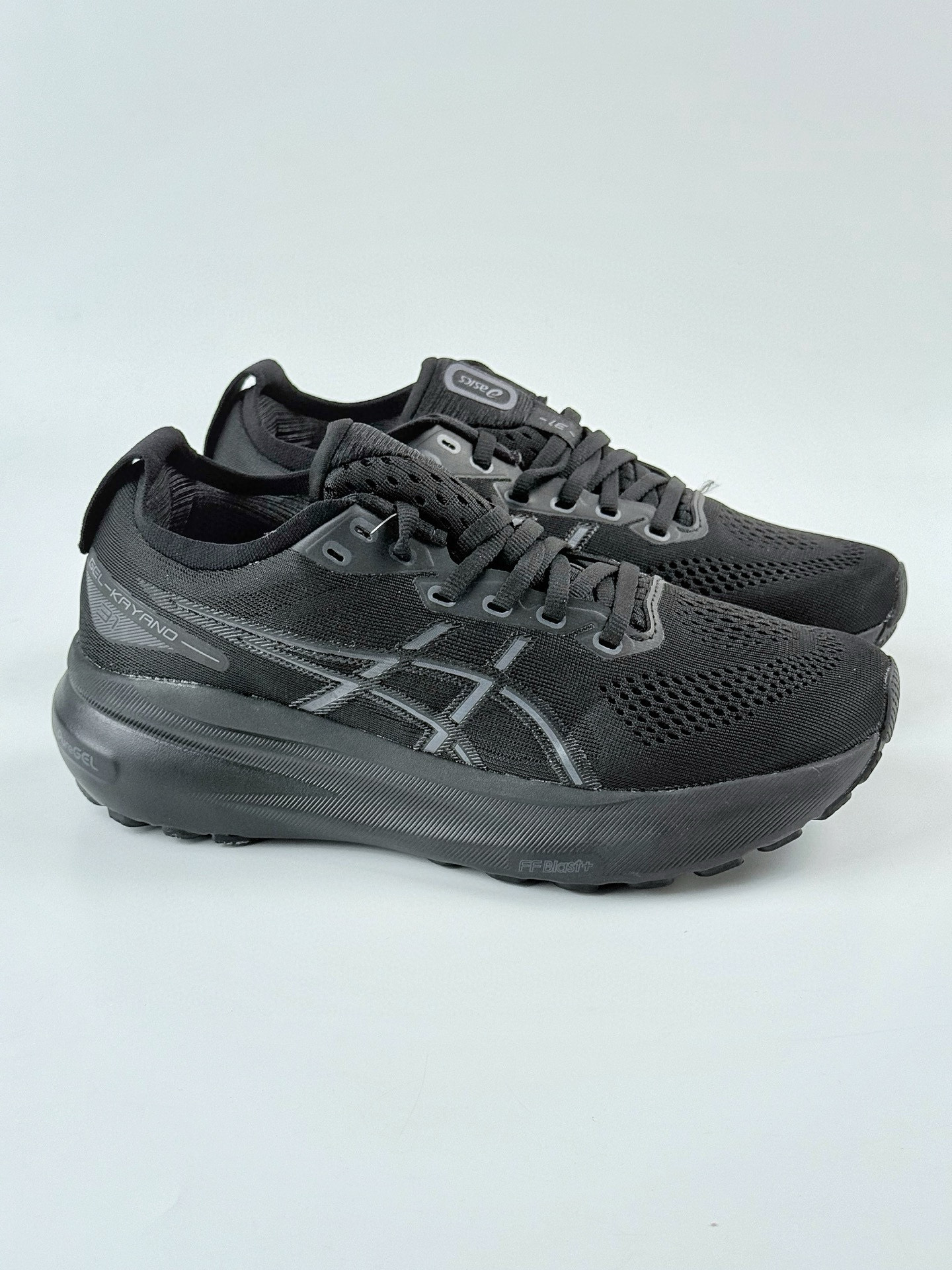 Asics Gel-Kayano 31代 运动休闲透气专业跑鞋 1011B867-001