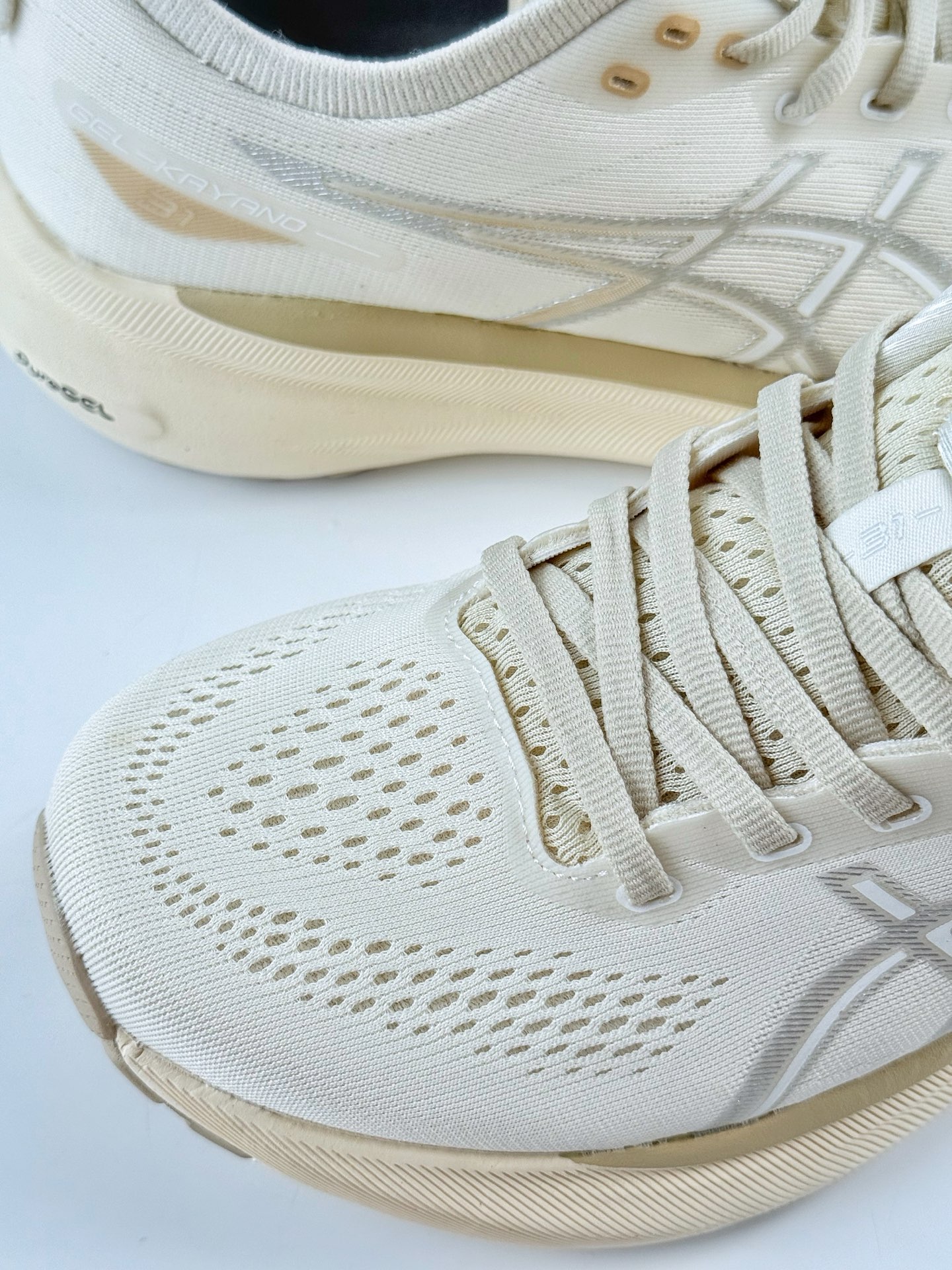 Asics Gel-Kayano 31代 运动休闲透气专业跑鞋  1011B995-200