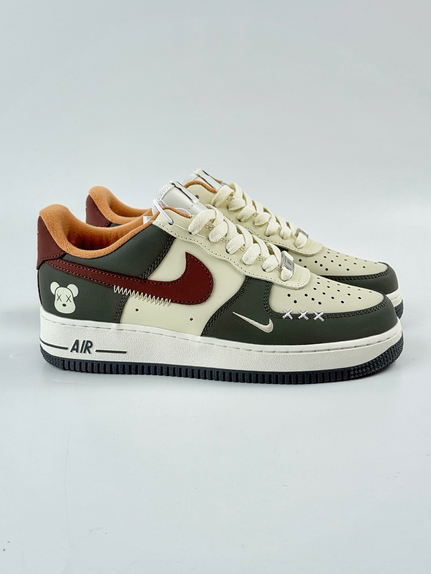 Nike Air Force 1 Low 07 缝线叉叉 绿白小勾 AM1588-001 Nike Air Force 1 Low 07 缝线叉叉 绿白小勾 AM1588-001