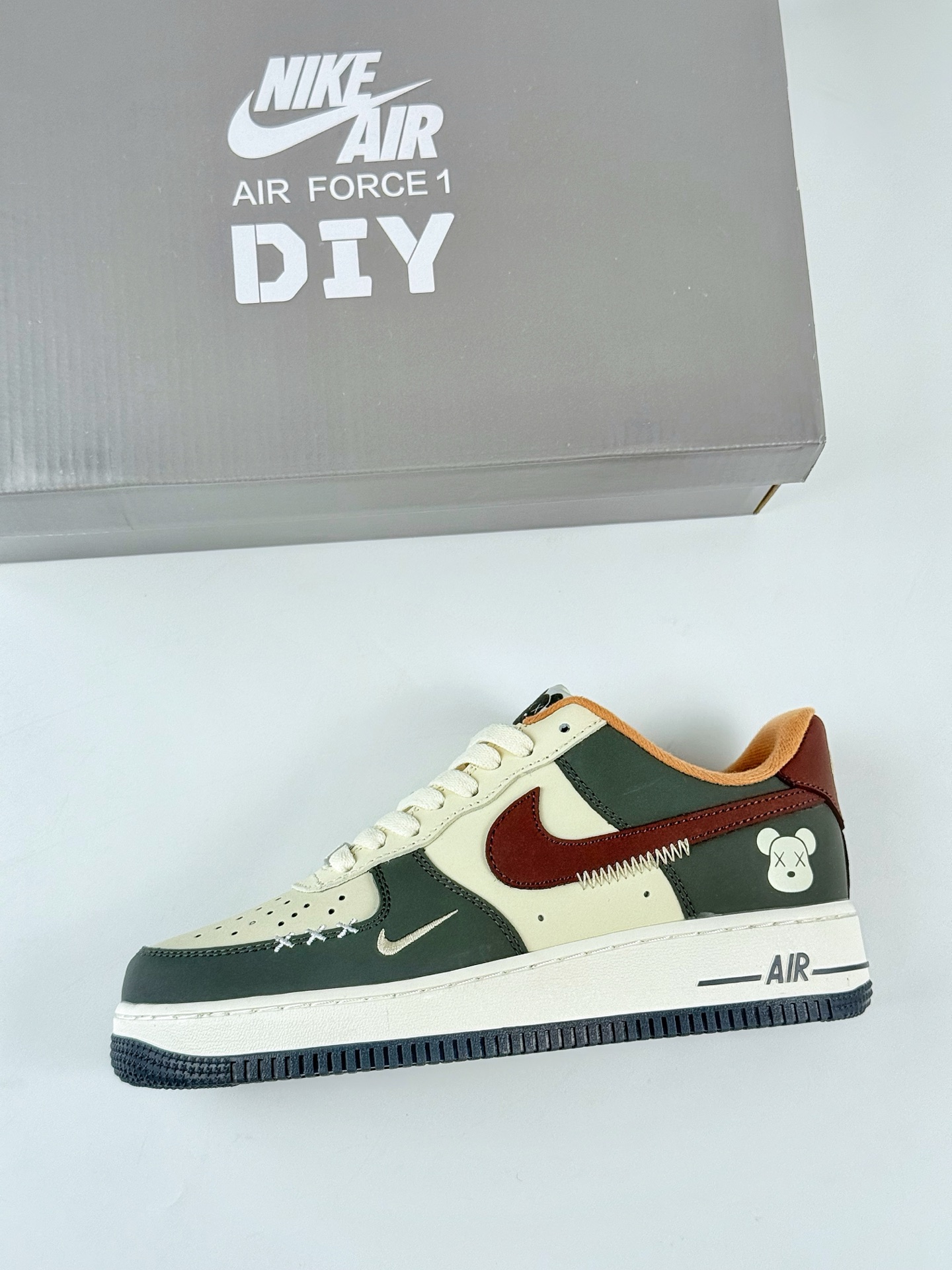 Nike Air Force 1 Low 07 缝线叉叉 绿白小勾 AM1588-001 Nike Air Force 1 Low 07 缝线叉叉 绿白小勾 AM1588-001