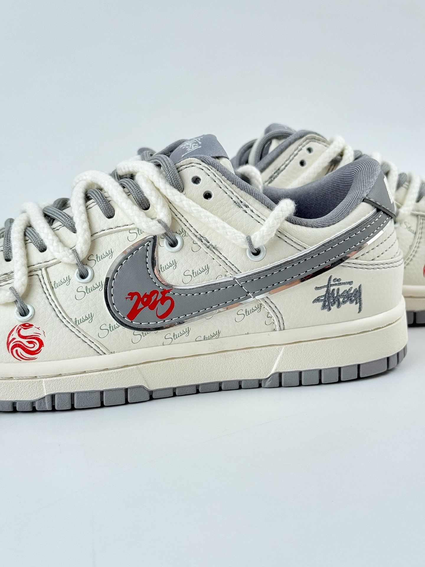 Nike SB Dunk Low x Stussy 白灰小钩绑带  SJ2068-310