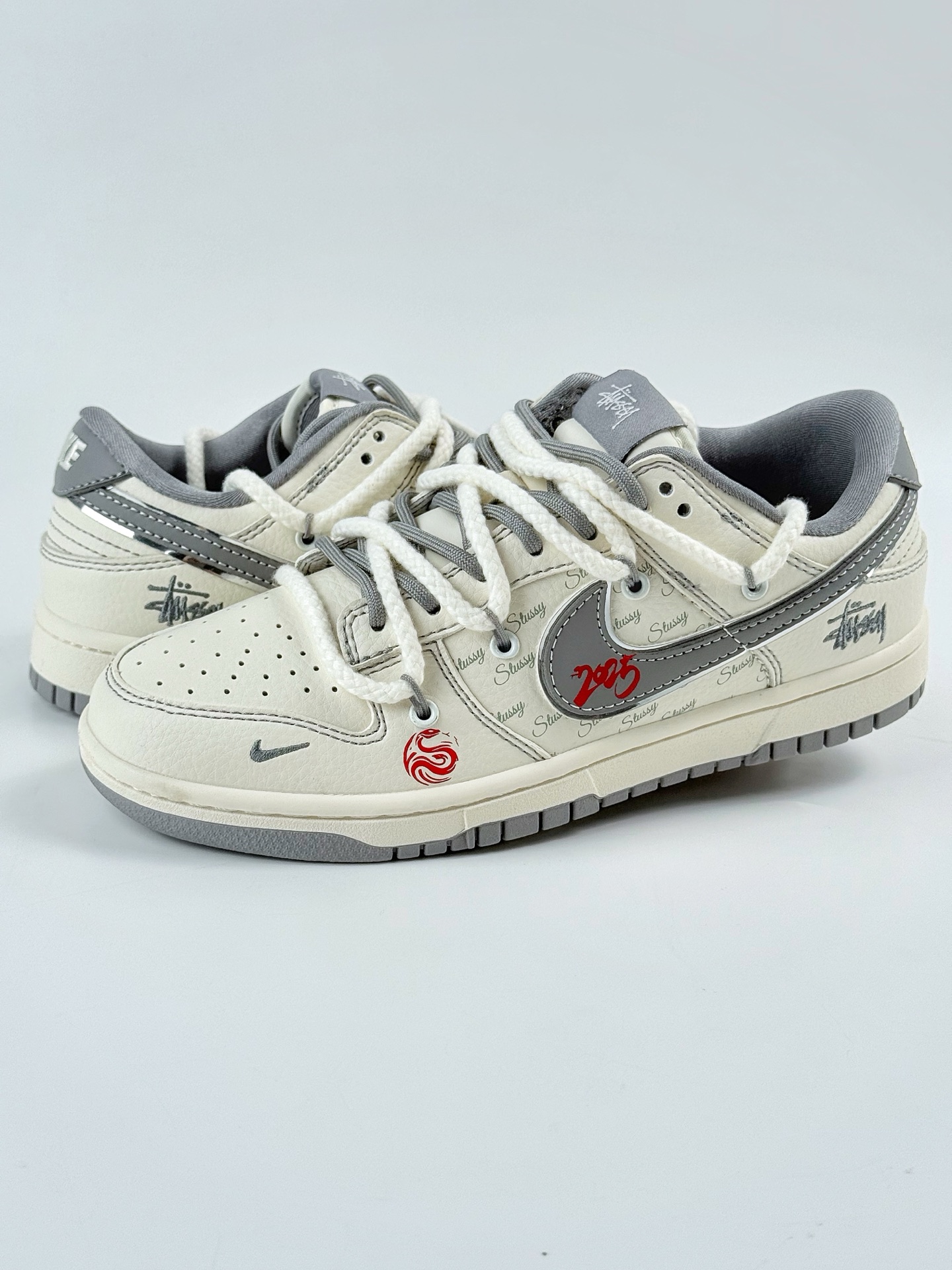 Nike SB Dunk Low x Stussy 白灰小钩绑带  SJ2068-310