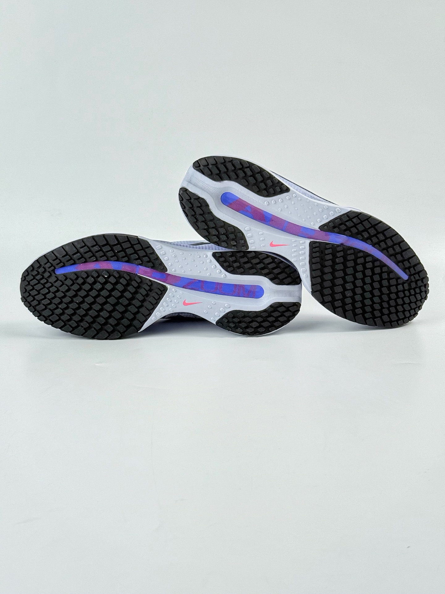 Nike Pegasus Premium 减震防滑耐磨透气 低帮跑步鞋 HQ2592-004 Nike Pegasus Premium 减震防滑耐磨透气 低帮跑步鞋 HQ2592-004