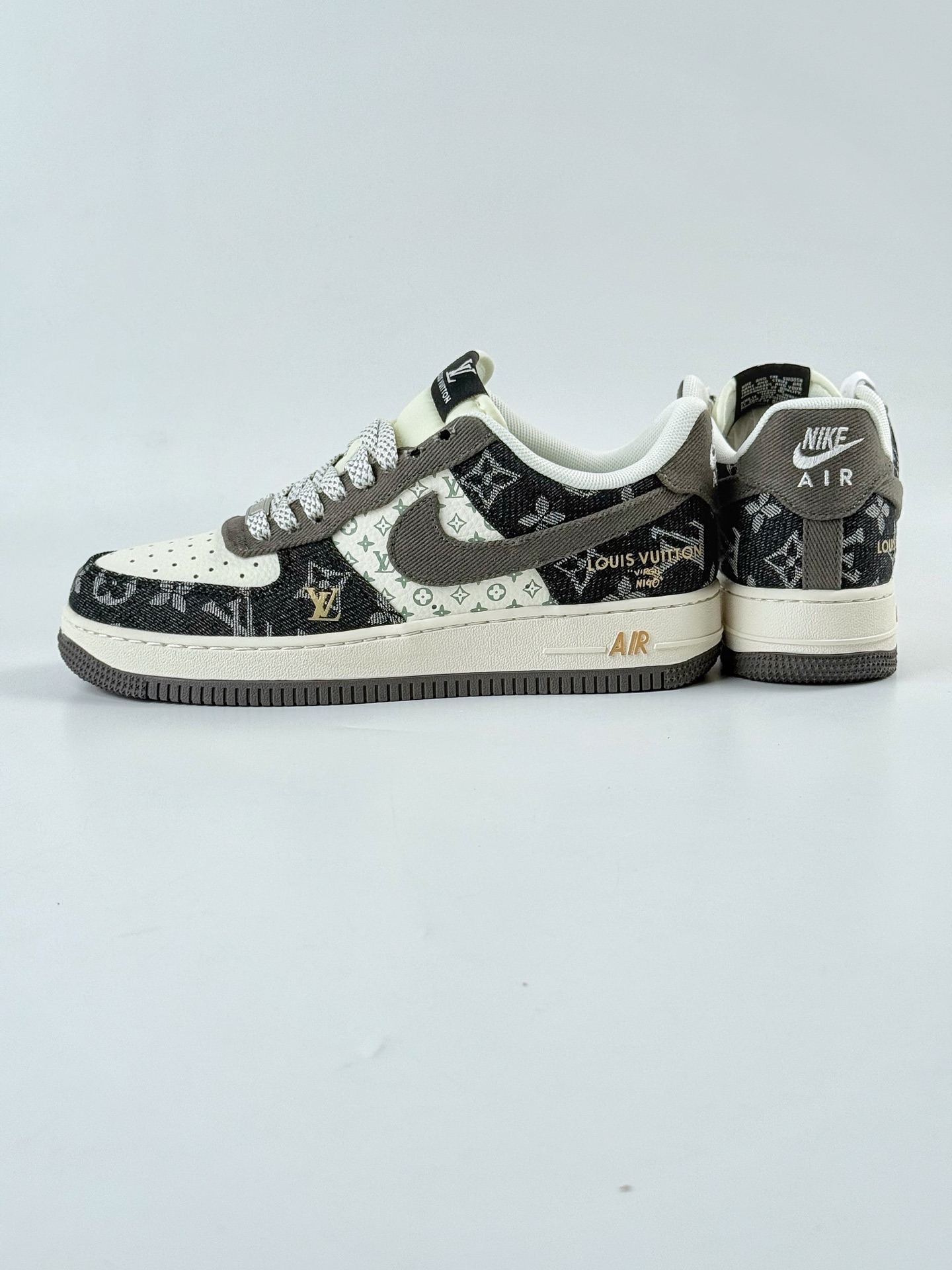 Nike Air Force 1 Low 07 x Louis Vuitton 黑白满天星 JJ2508-703 Nike Air Force 1 Low 07 x Louis Vuitton 黑白满天星 JJ2508-703