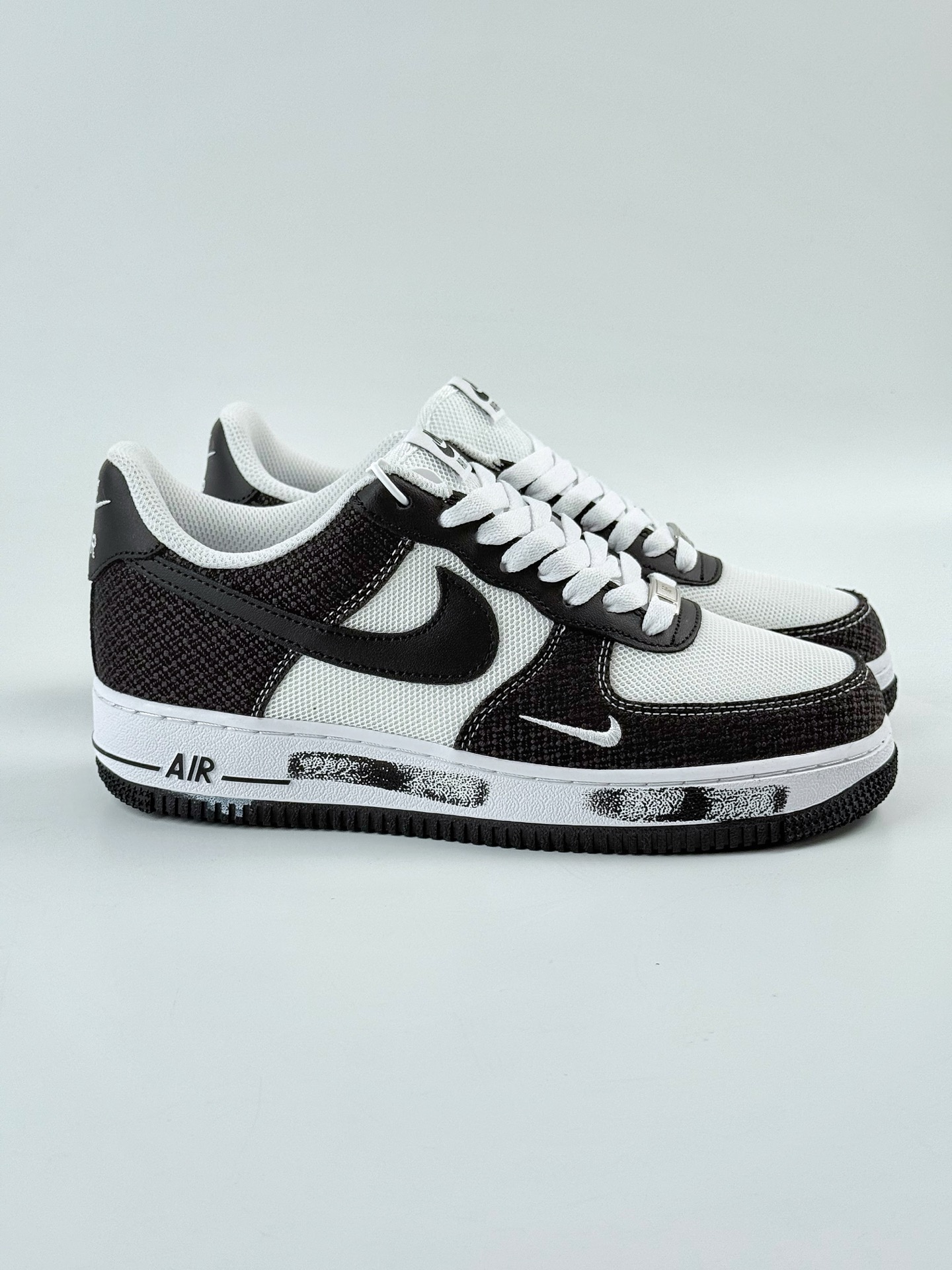 Nike Air Force 1 Low 07 黑白小勾  ZH0316-091