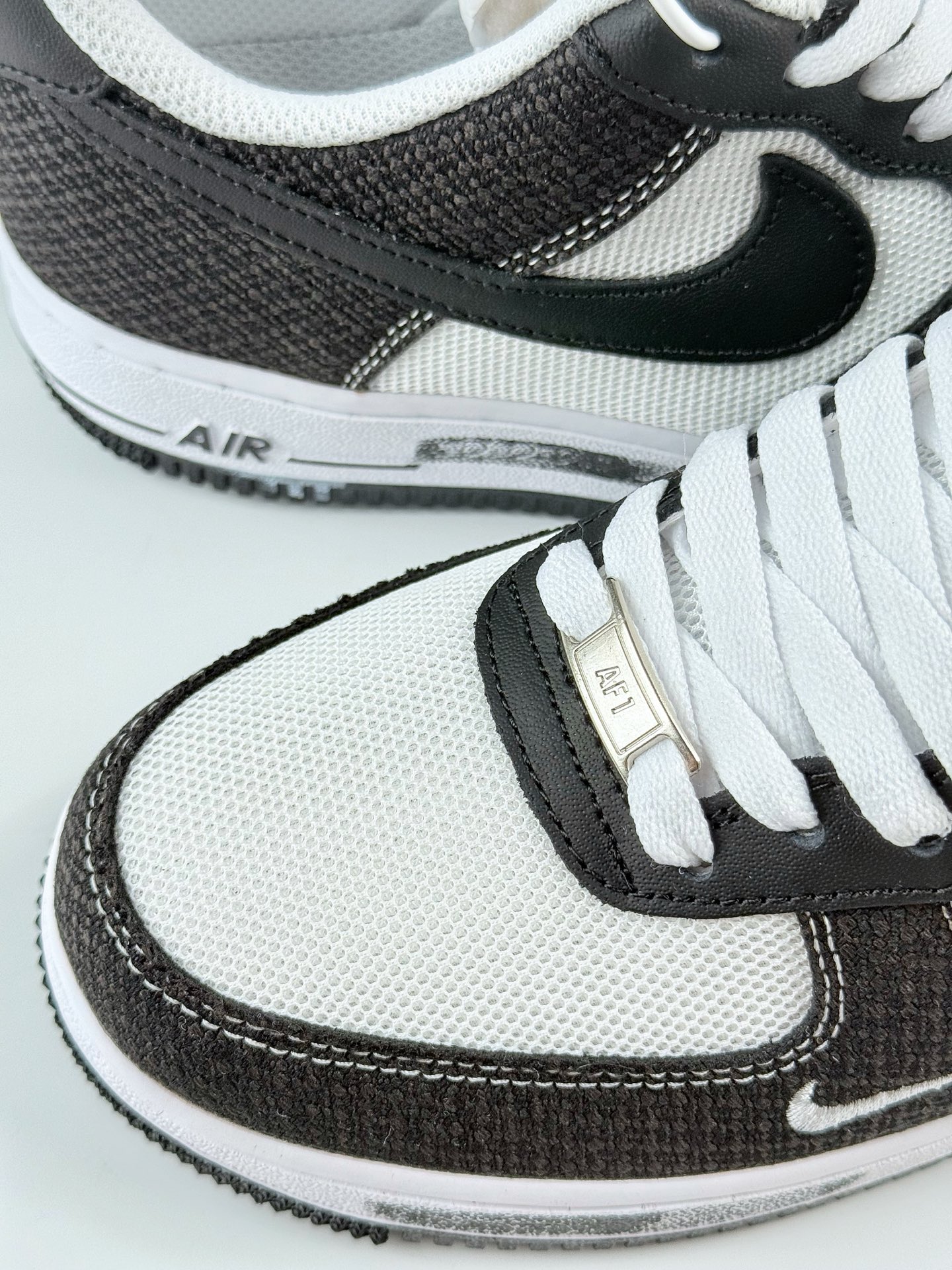 Nike Air Force 1 Low 07 黑白小勾  ZH0316-091