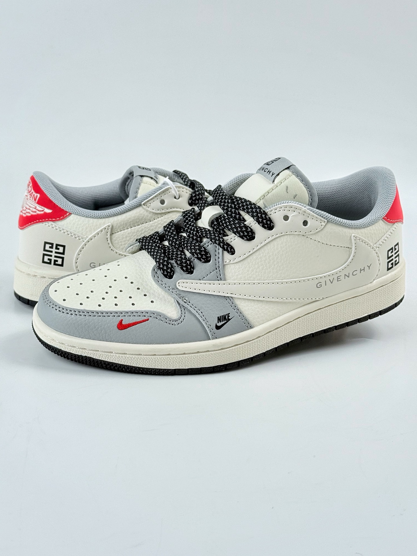 Travis Scott x Nike Air Jordan 1 Low x GIVENCHY Air Jordan 1 Low 反转灰白黑双小勾满天星倒钩 XS7089-599
