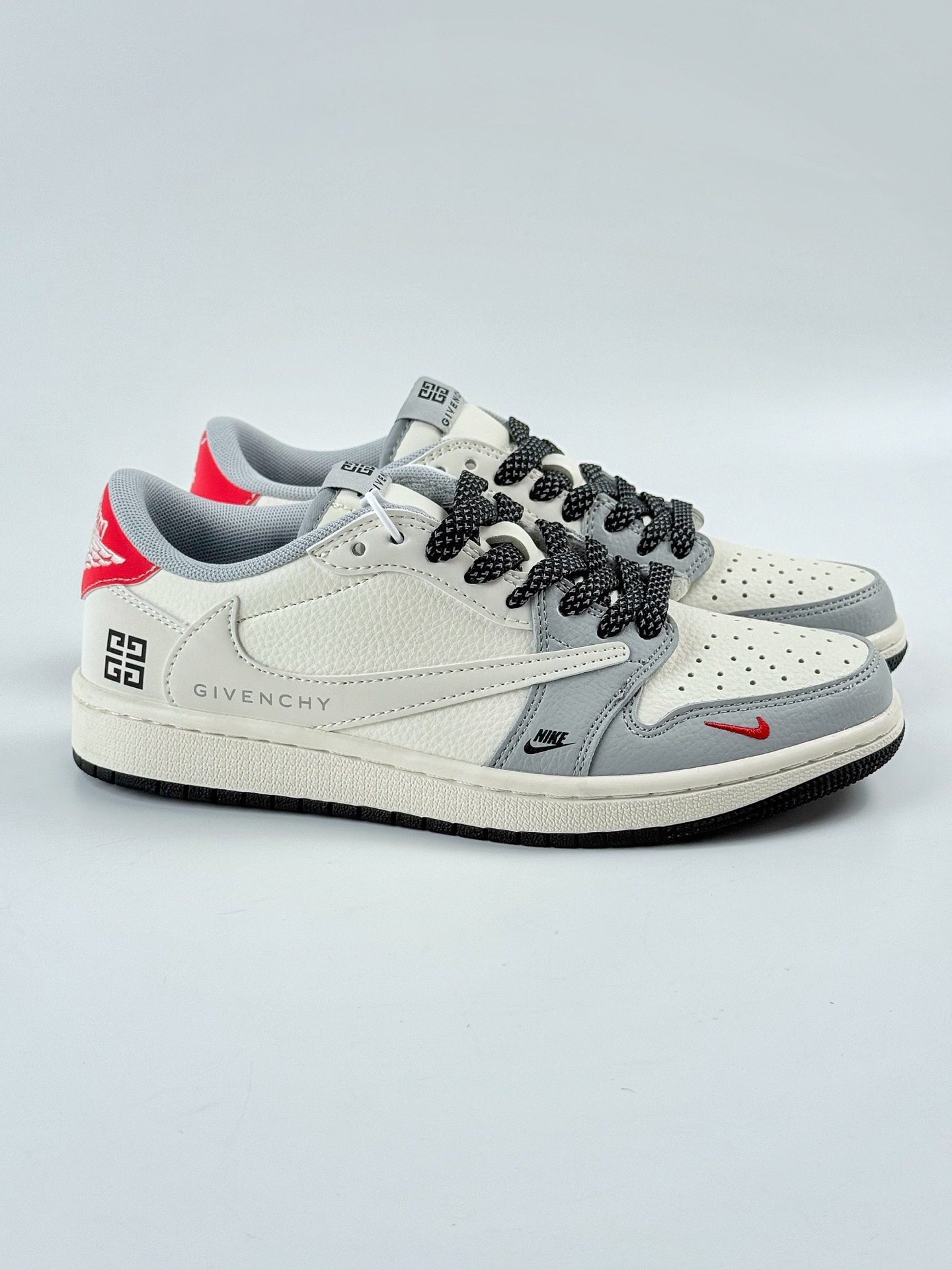 Travis Scott x Nike Air Jordan 1 Low x GIVENCHY Air Jordan 1 Low 反转灰白黑双小勾满天星倒钩 XS7089-599