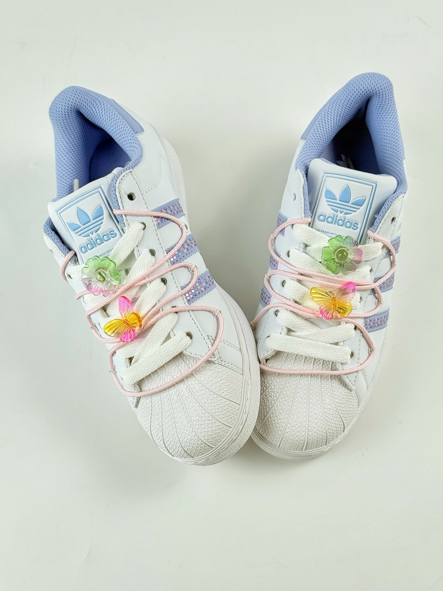 Adidas Originals SUPERSTAR W 白蓝 JR1332 Adidas Originals SUPERSTAR W 白蓝 JR1332