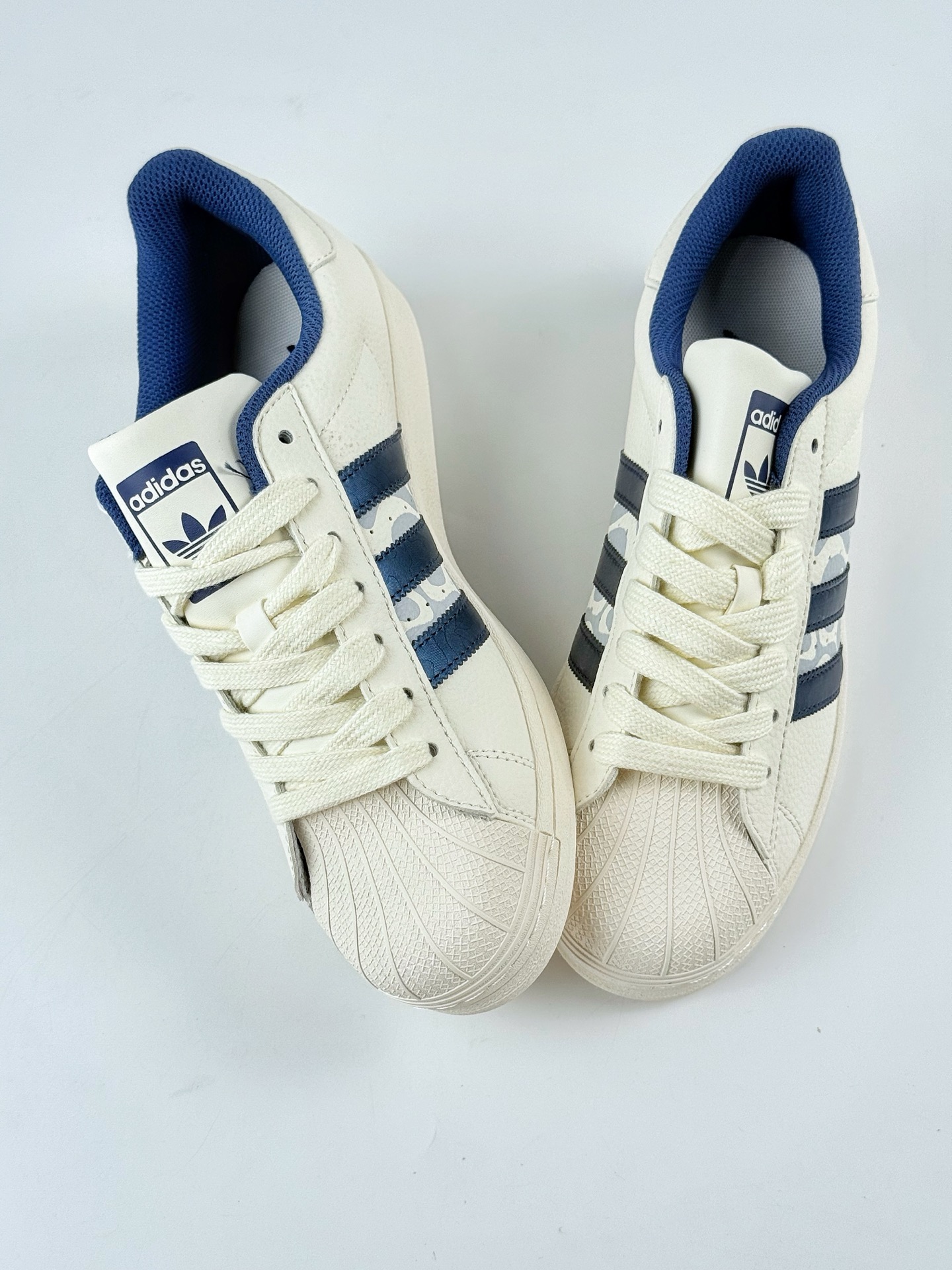 AD Originals Superstar x Stussy 白蓝  HS3076