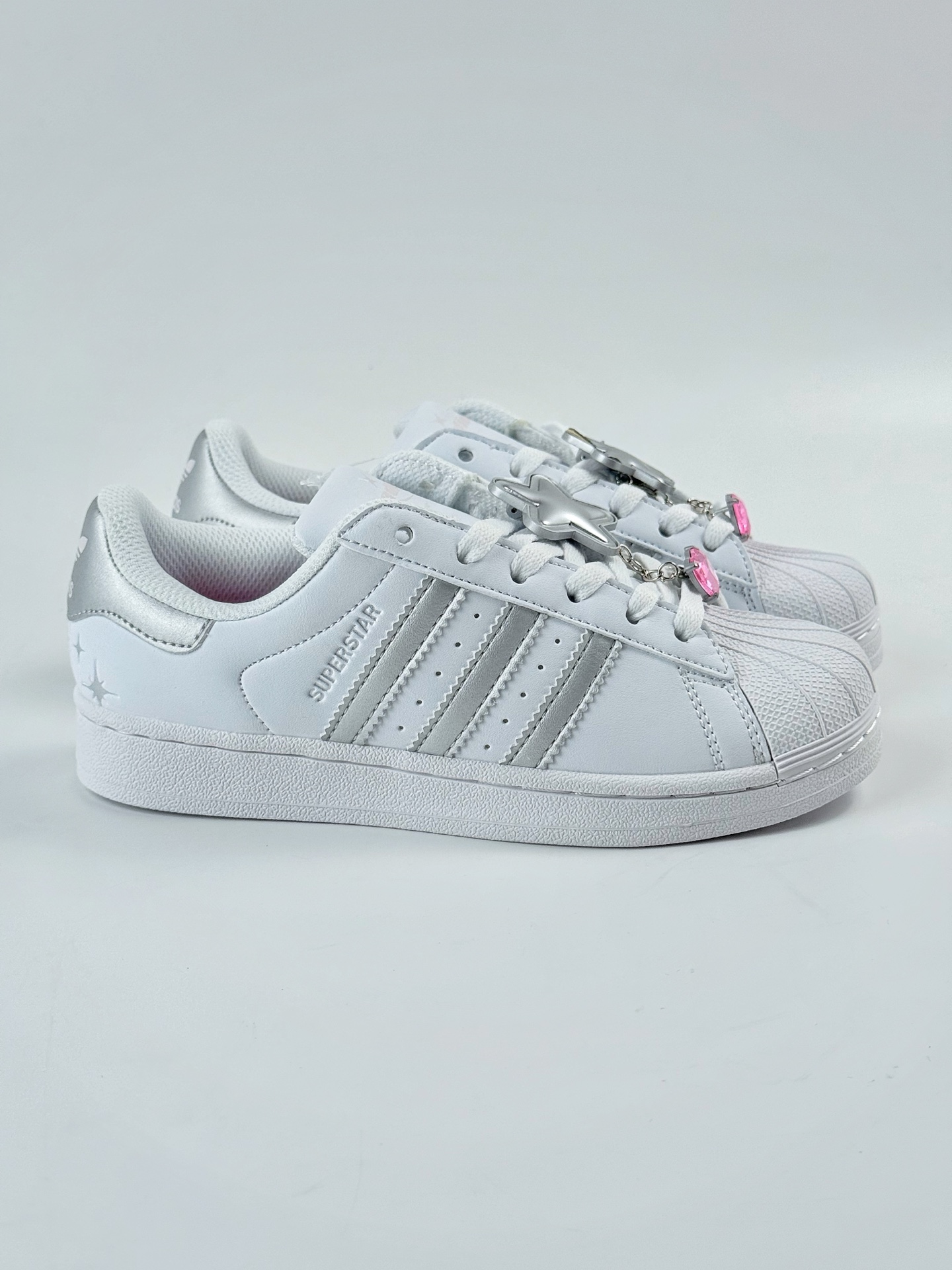 AD Originals Superstar W 贝壳头 白银  JQ8777