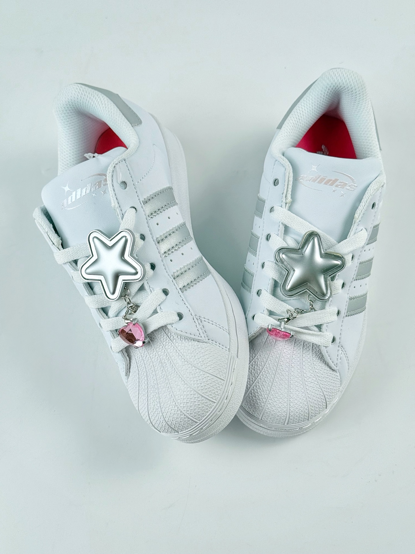 AD Originals Superstar W 贝壳头 白银  JQ8777