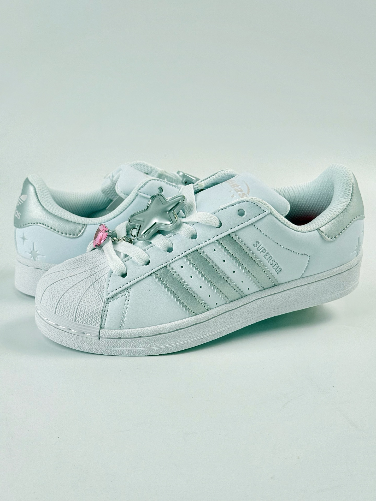 AD Originals Superstar W 贝壳头 白银  JQ8777