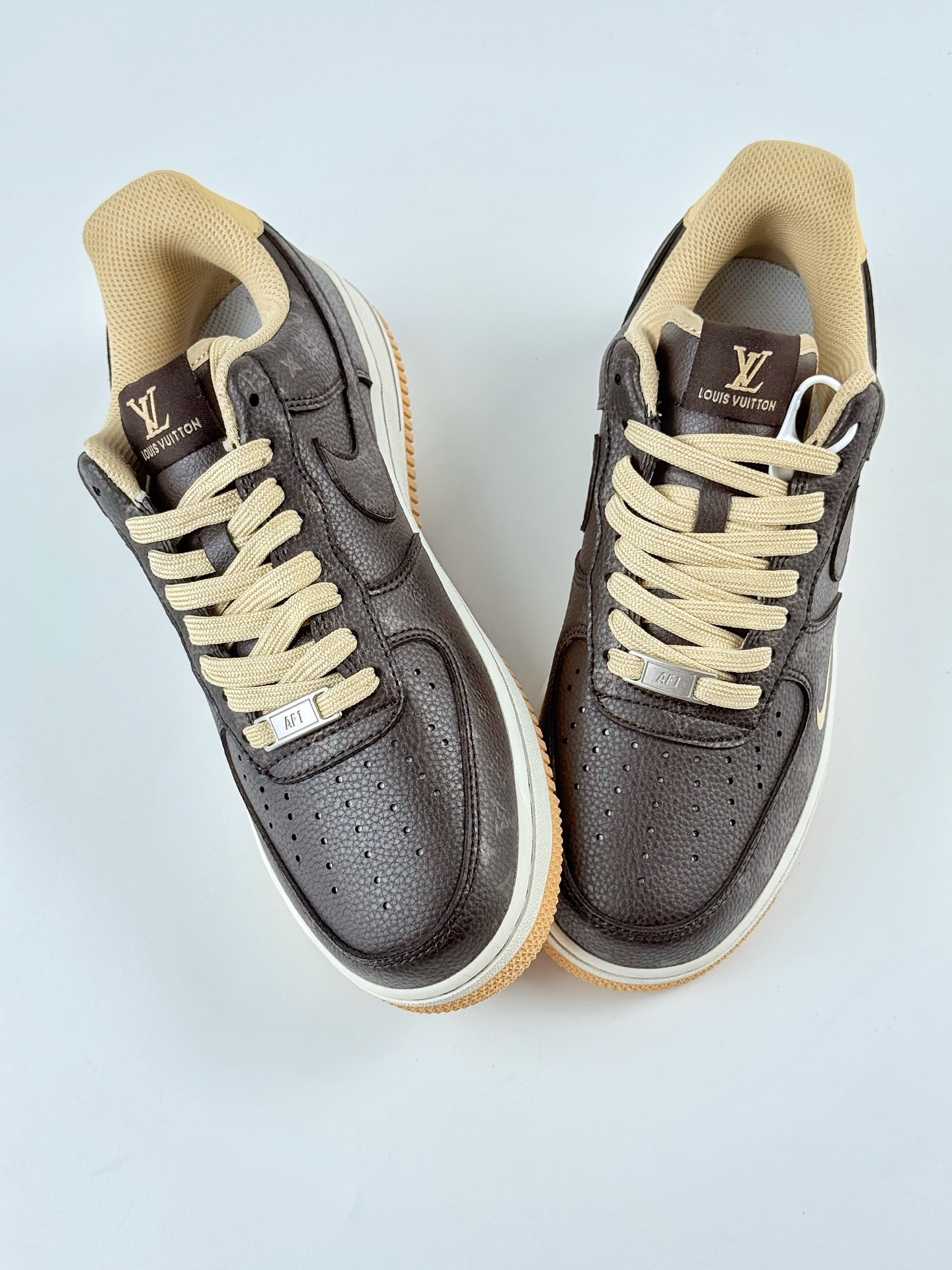 Nike Air Force 1 Low 07 x Louis Vuitton 黑棕小勾  LW9279-007