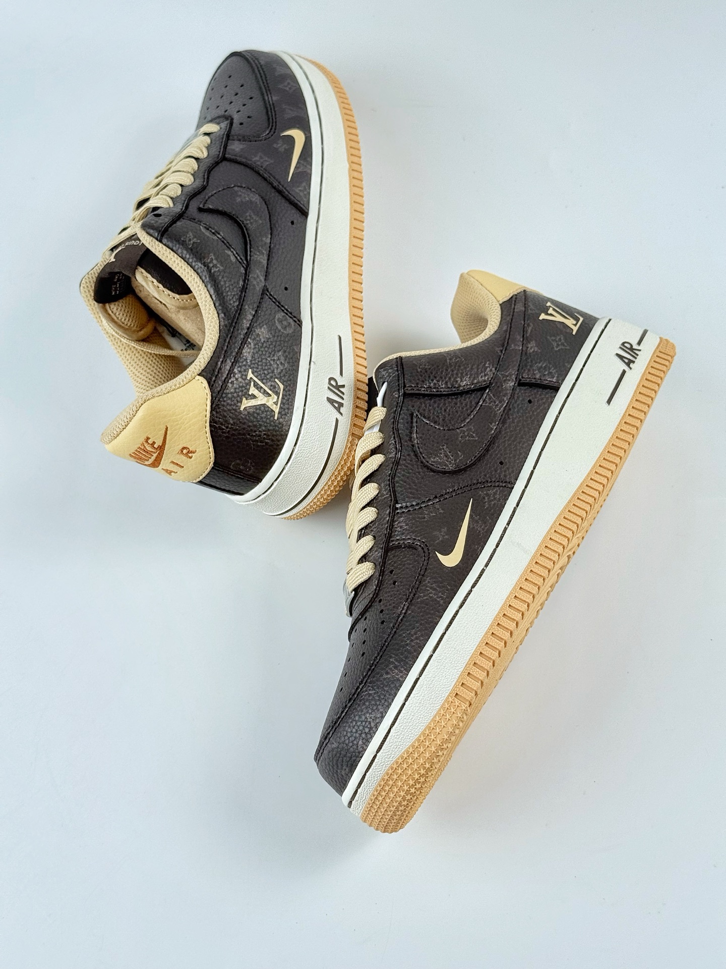 Nike Air Force 1 Low 07 x Louis Vuitton 黑棕小勾  LW9279-007