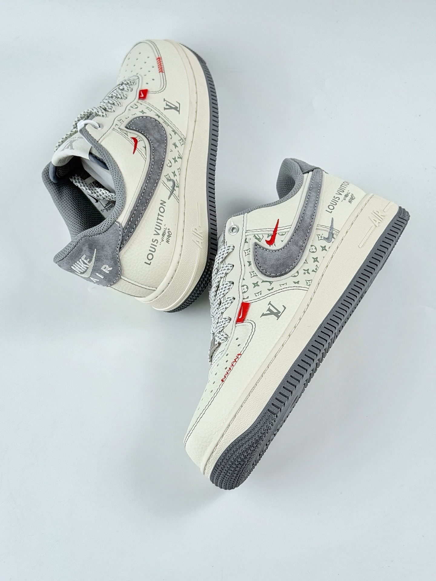 Nike Air Force 1 Low 07 x Louis Vuitton 白灰双小勾满天星  YX5066-350