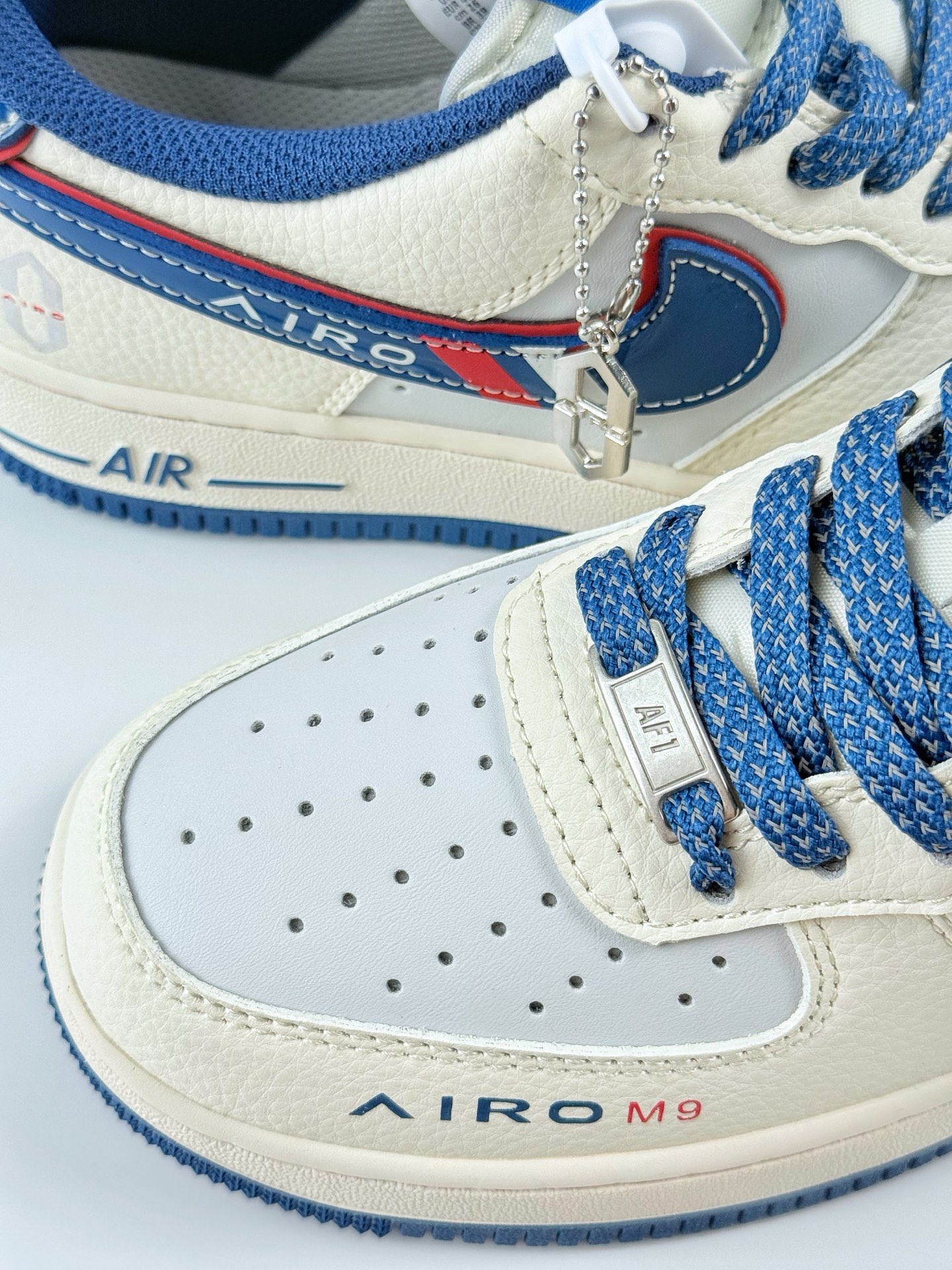 Nike Air Force 1 Low 07 问界M9 白蓝红满天星 XS1958-611-莆田鞋,莆田鞋货源,高仿鞋,高仿鞋货源,安福档口,莆田高仿鞋,莆田鞋批发,高仿鞋批发,莆田高仿运动鞋,高仿运动鞋,莆田运动鞋 Nike Air Force 1 Low 07 问界M9 白蓝红满天星 XS1958-611