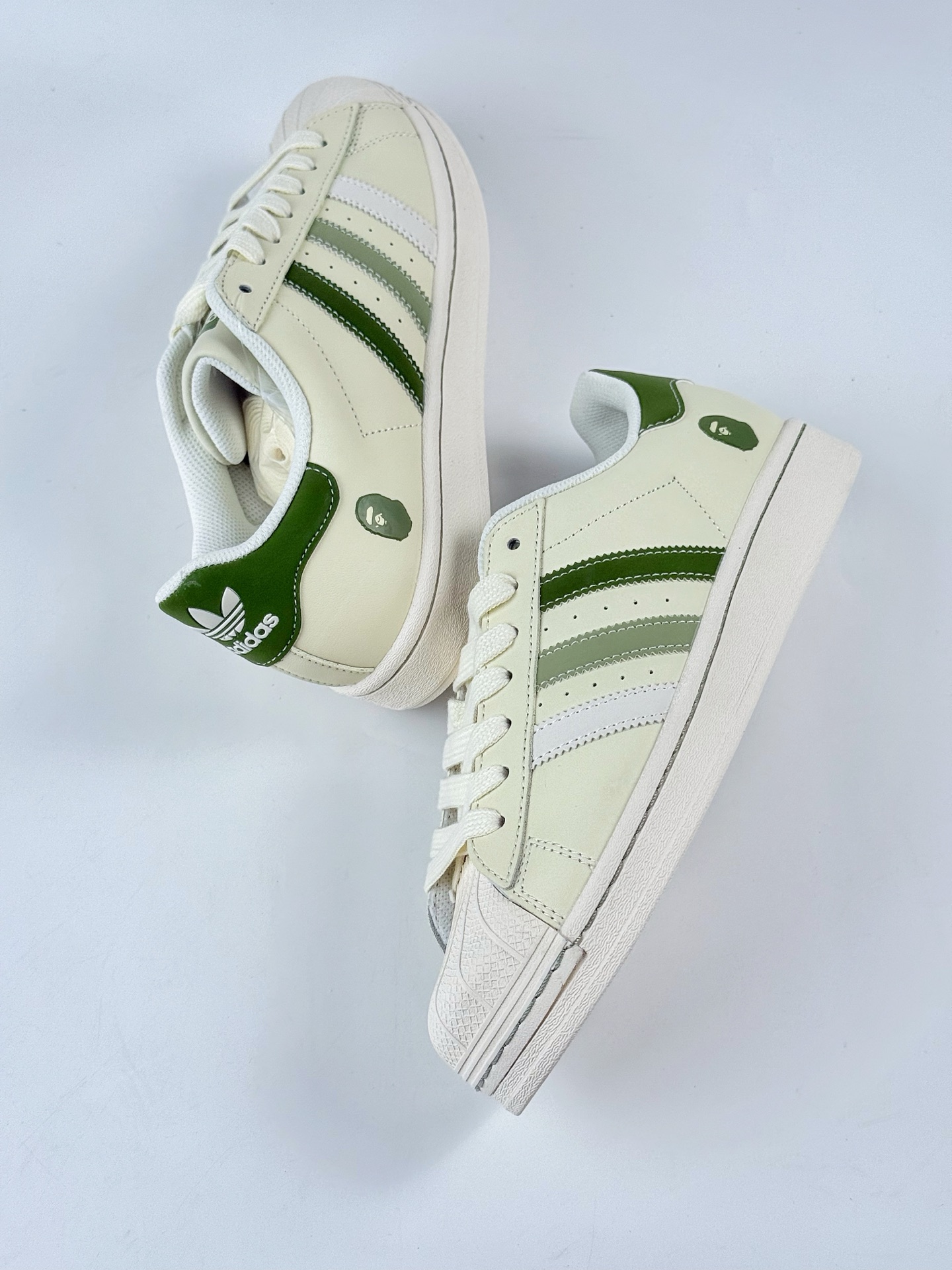 AD Originals Superstar x BAPE 白绿  HS3088