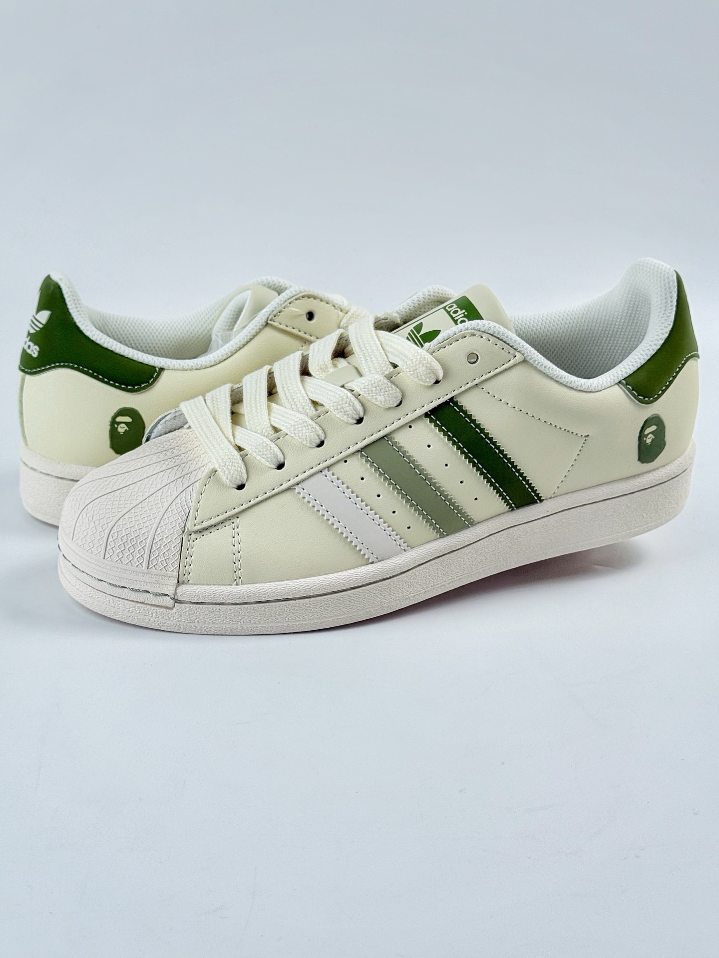 AD Originals Superstar x BAPE 白绿  HS3088