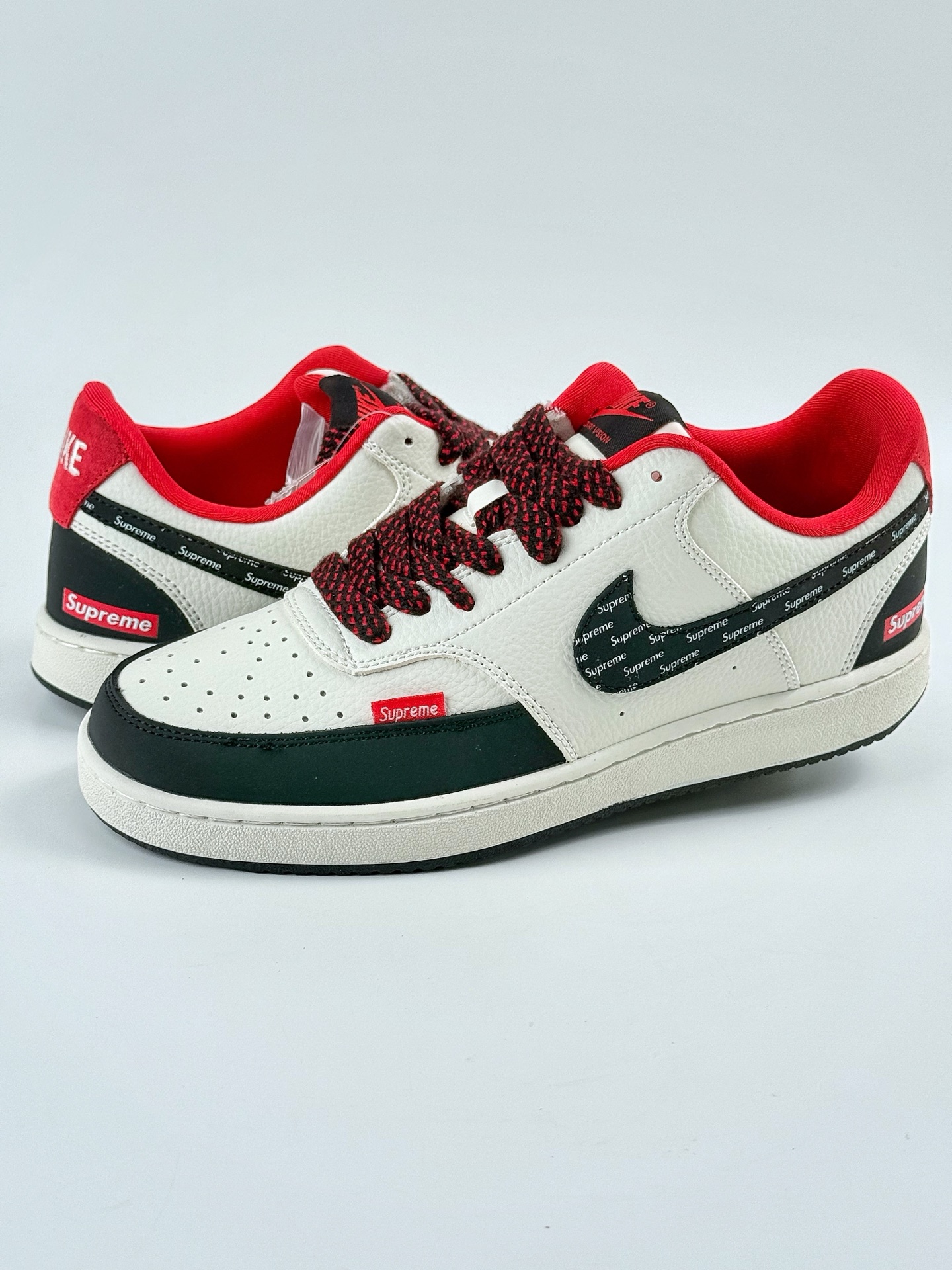 Nike Court Vision Low x Supreme 黑白红满天星 休闲运动板鞋  FD5188-132