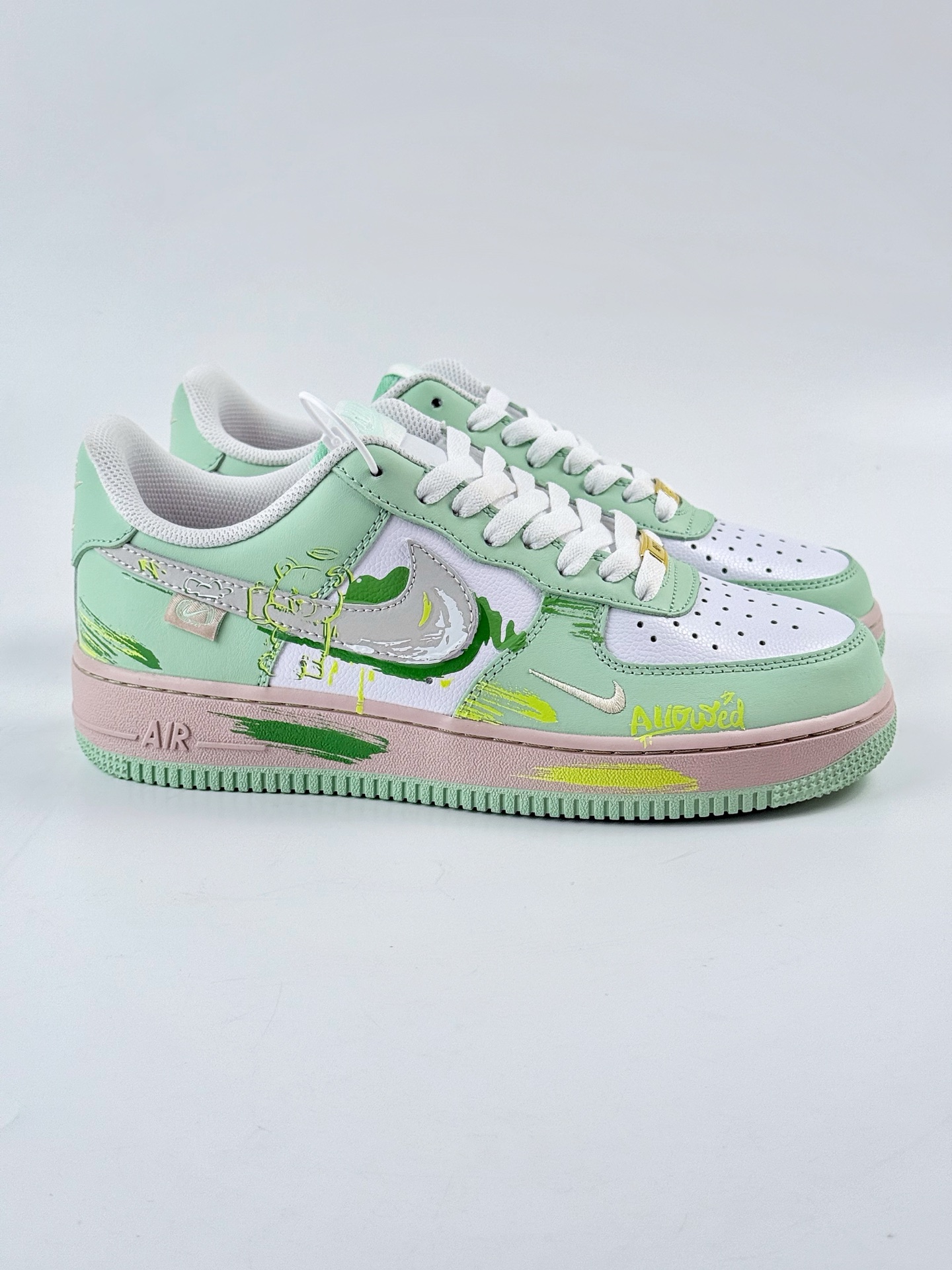 Nike Air Force 1 Low 07 绿白小钩涂鸦  DB3310-990