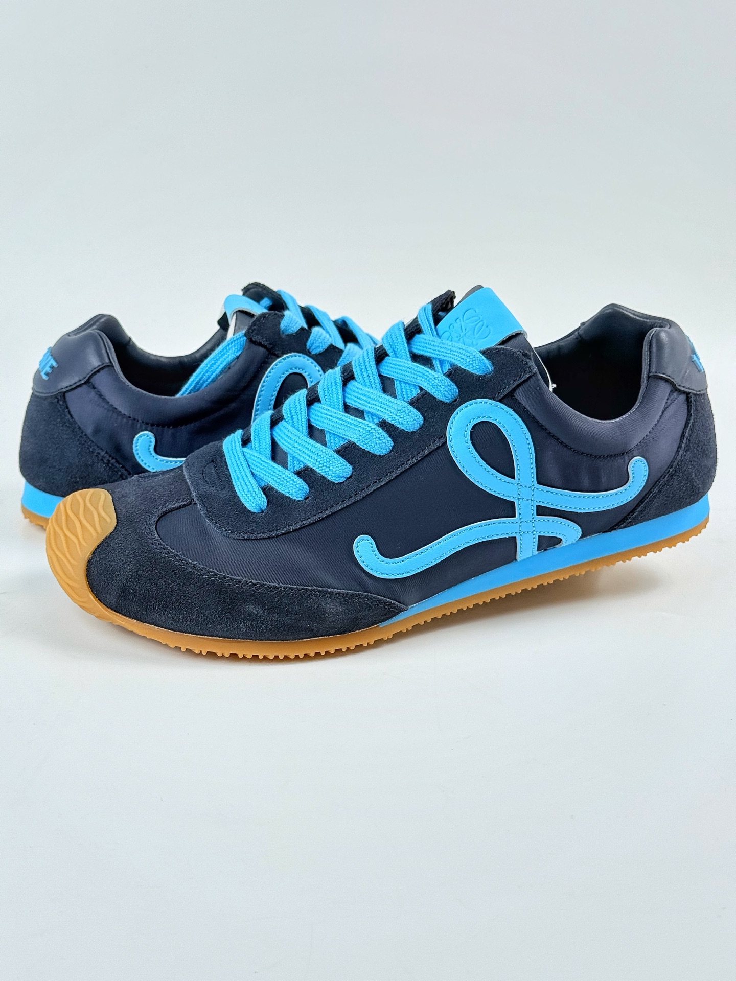 配件+10 罗意威Loewe Ballet Runner 2.0 Sneakers 芭蕾舞2.0系列阿甘复古风德训薄底百搭休闲运动鞋