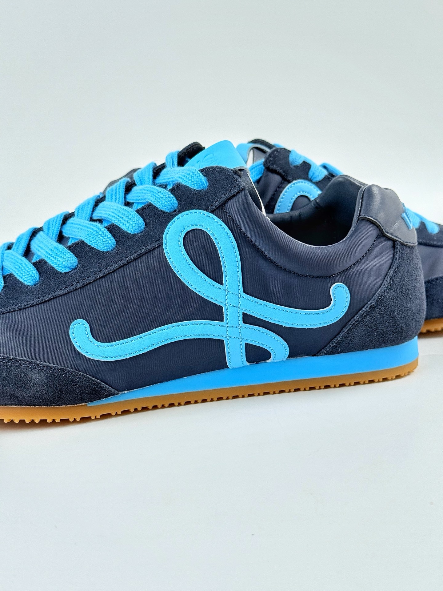 配件+10 罗意威Loewe Ballet Runner 2.0 Sneakers 芭蕾舞2.0系列阿甘复古风德训薄底百搭休闲运动鞋