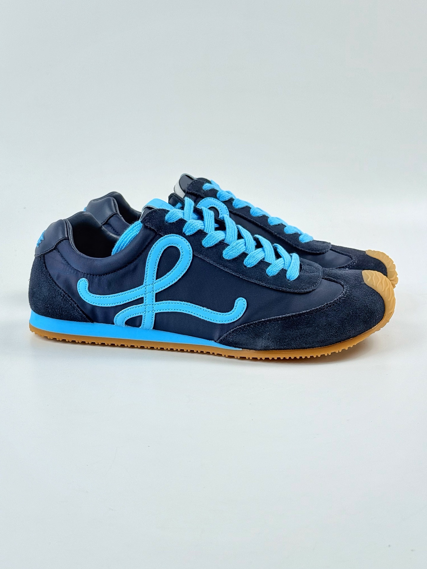 配件+10 罗意威Loewe Ballet Runner 2.0 Sneakers 芭蕾舞2.0系列阿甘复古风德训薄底百搭休闲运动鞋