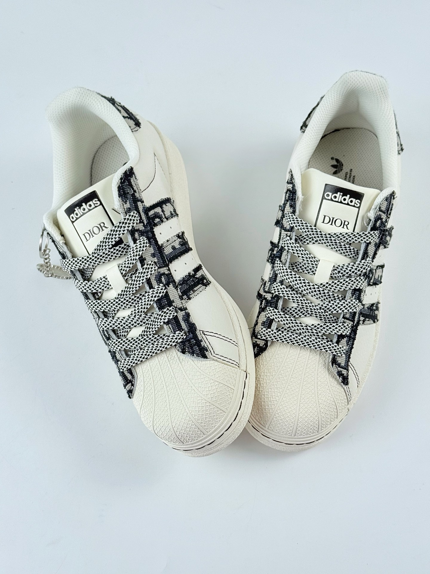 AD Originals Superstar x DIOR 白黑满天星  XS0019