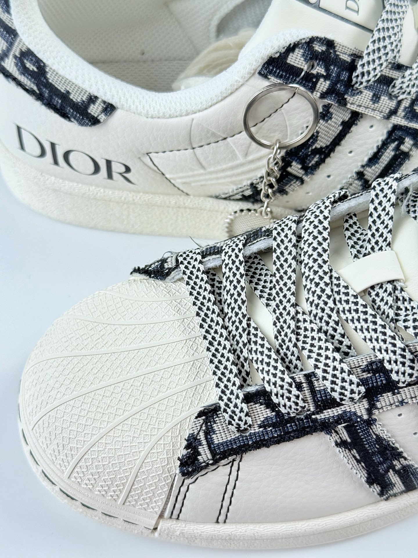 AD Originals Superstar x DIOR 白黑满天星  XS0019