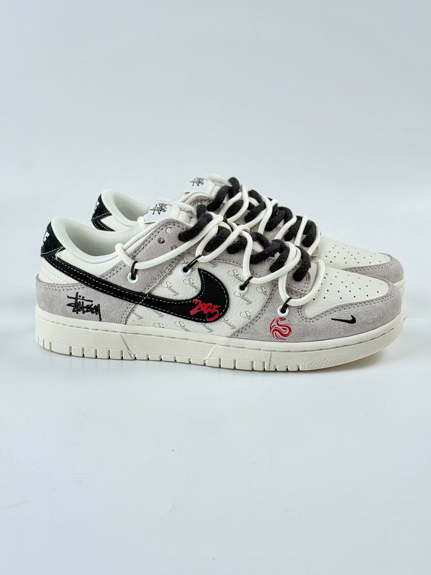 Nike SB Dunk Low x Stussy 灰白小钩绑带  SJ2068-306