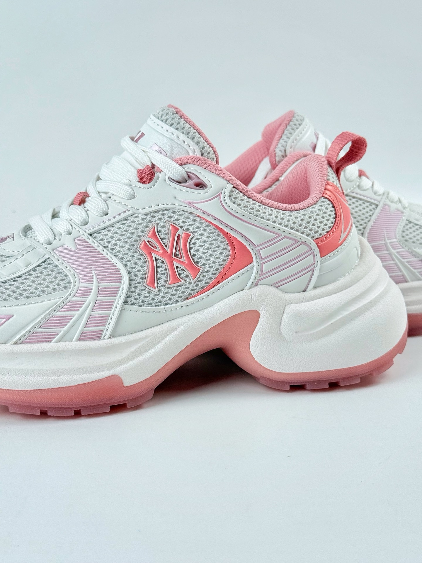 NY美国榄球洋基队 x MLB Chunky Runner Basic 厚底老爹厚底休闲运动慢跑鞋 3ASHW045N