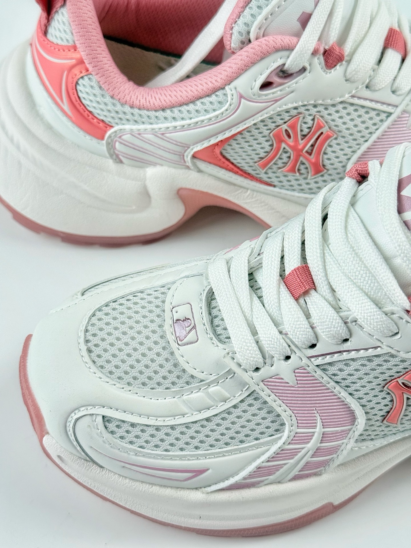 NY美国榄球洋基队 x MLB Chunky Runner Basic 厚底老爹厚底休闲运动慢跑鞋 3ASHW045N